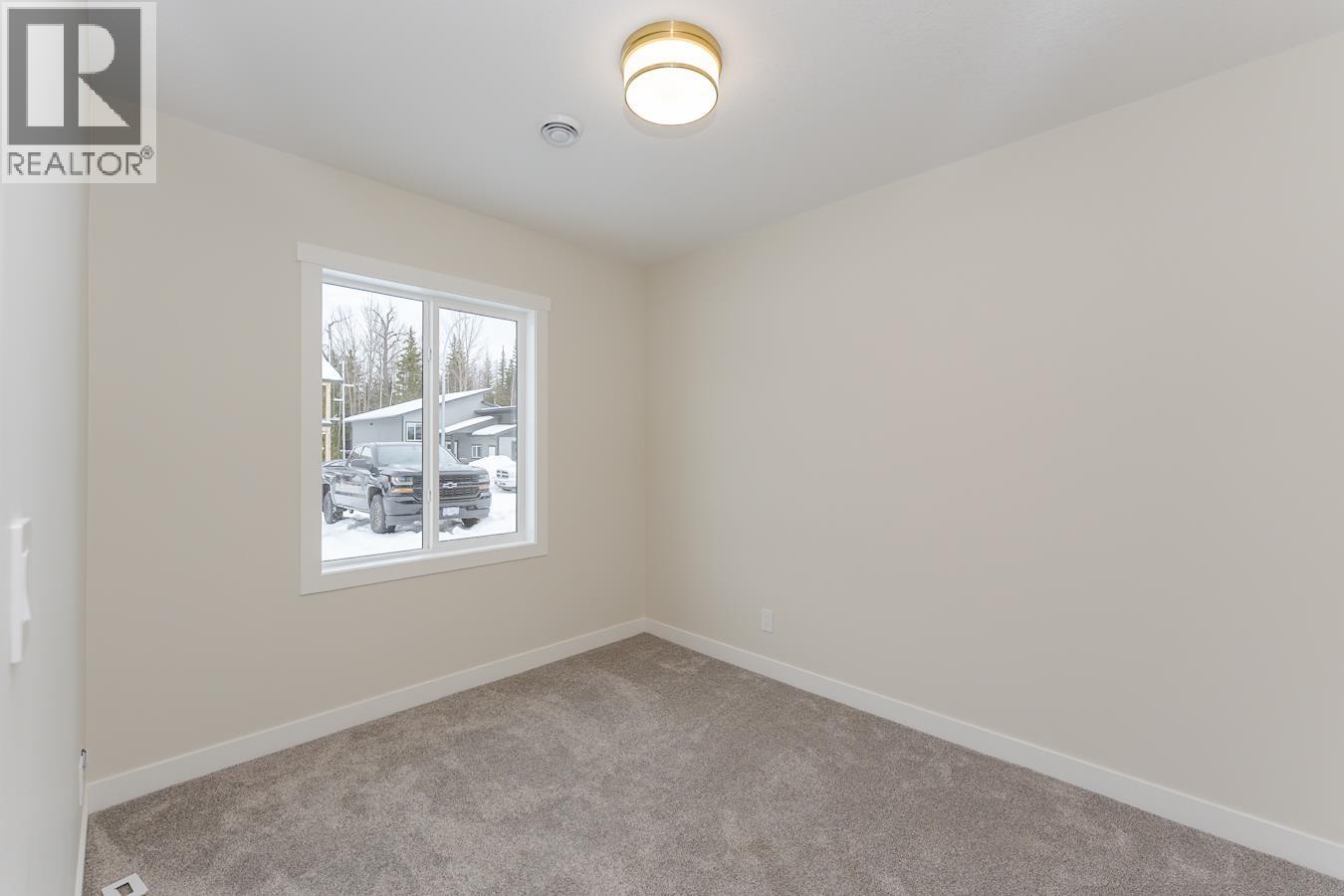 7233 HILLU ROAD - 28