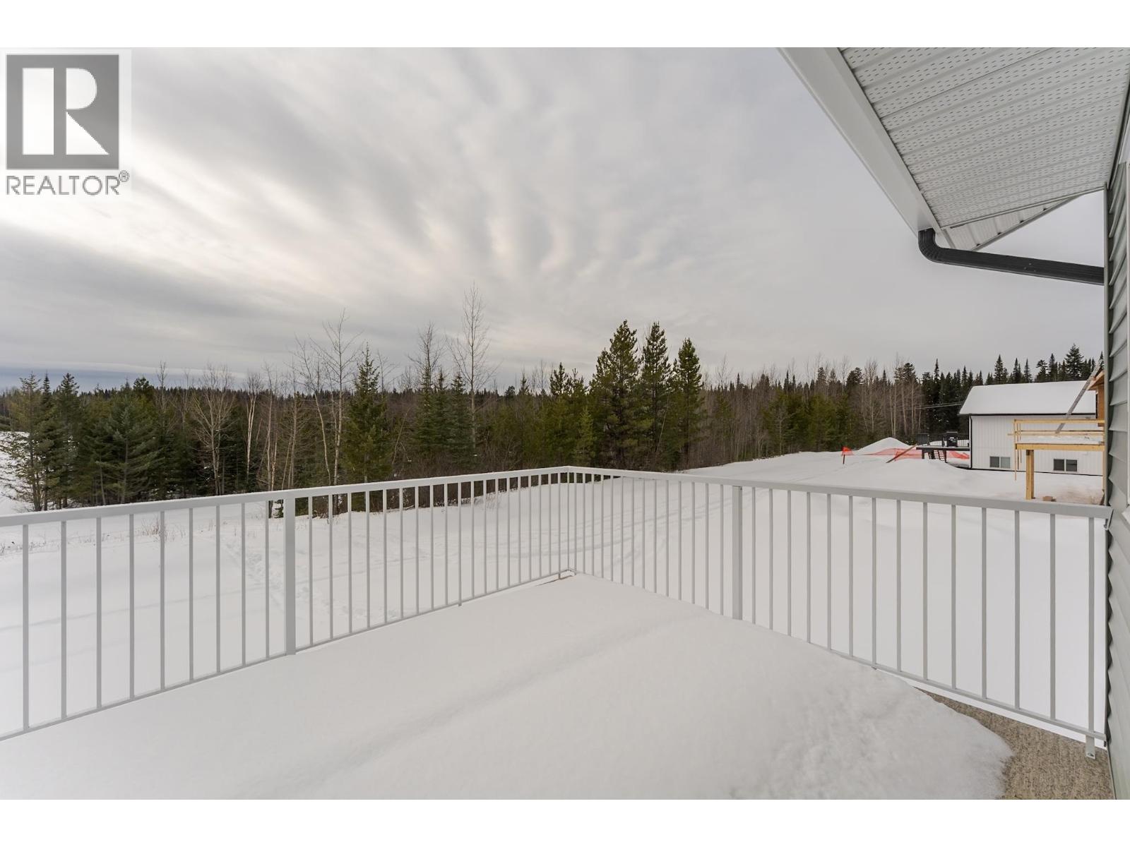 7233 HILLU ROAD - 32