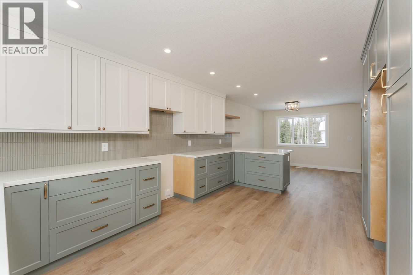 7233 HILLU ROAD - 6