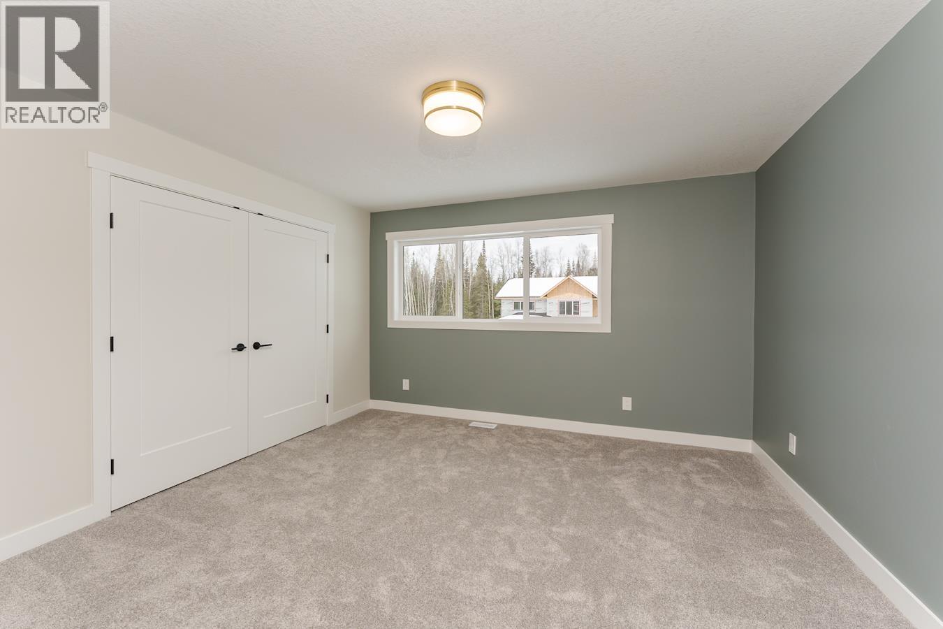 7233 HILLU ROAD - 16