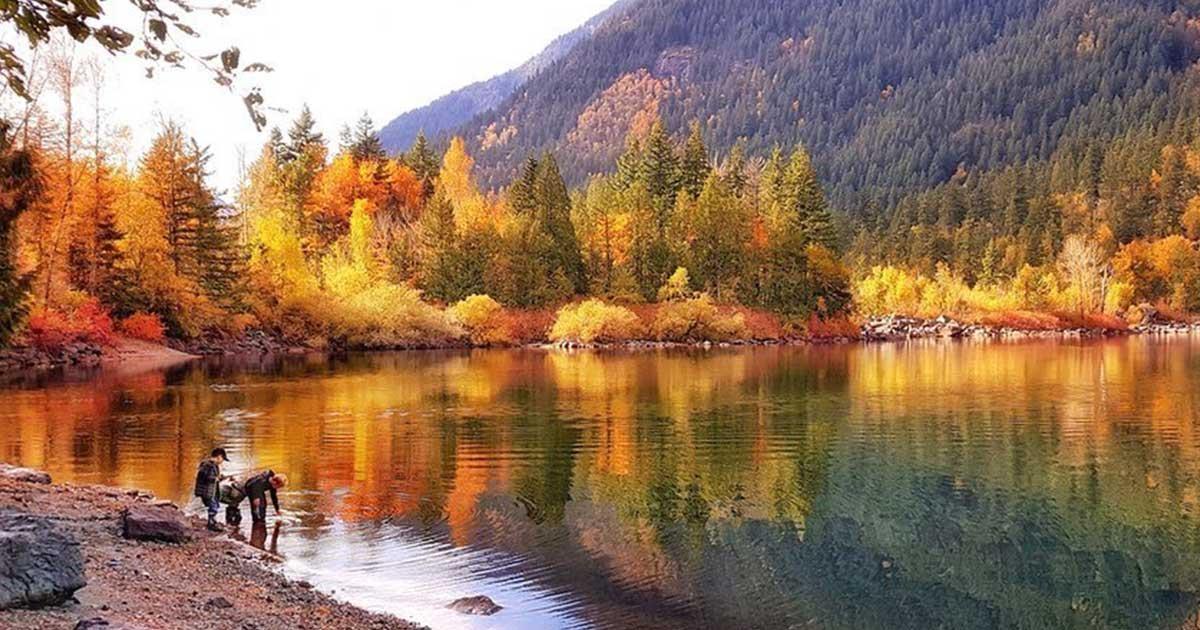 695 HUDSON BAY STREET, Hope, Hope