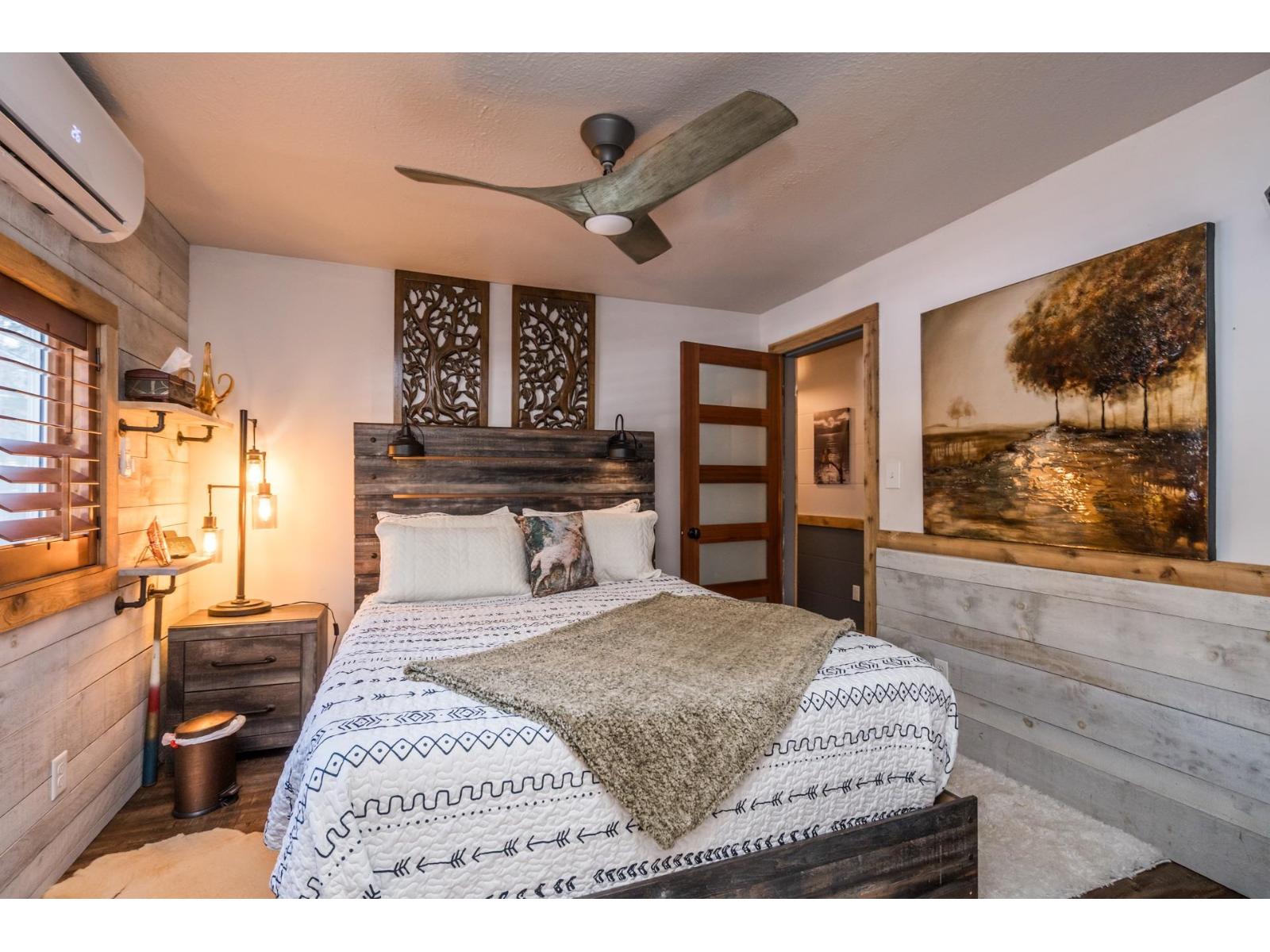 695 HUDSON BAY STREET, Hope, Hope