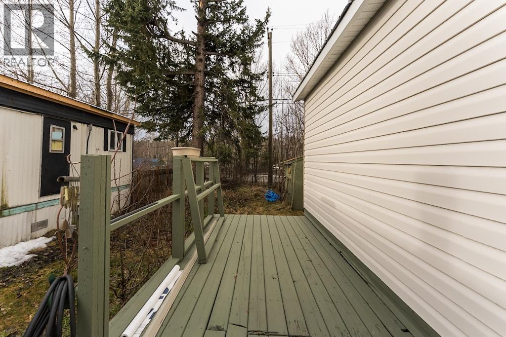 #11 3730 LANSDOWNE ROAD - 5