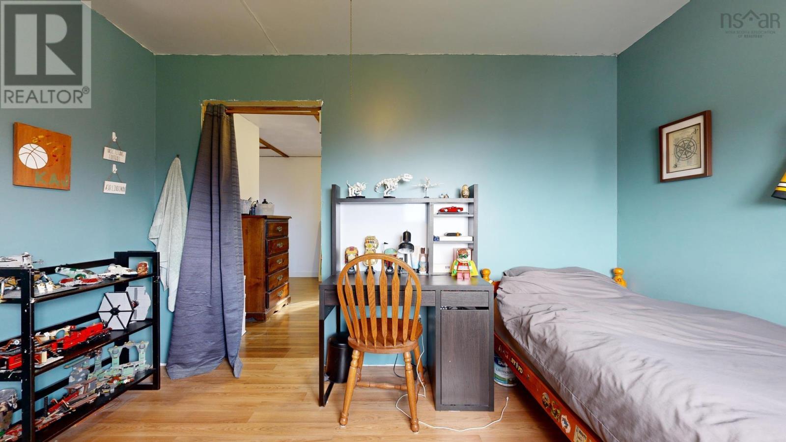 Property 34 of 49 of 60 Cove Road