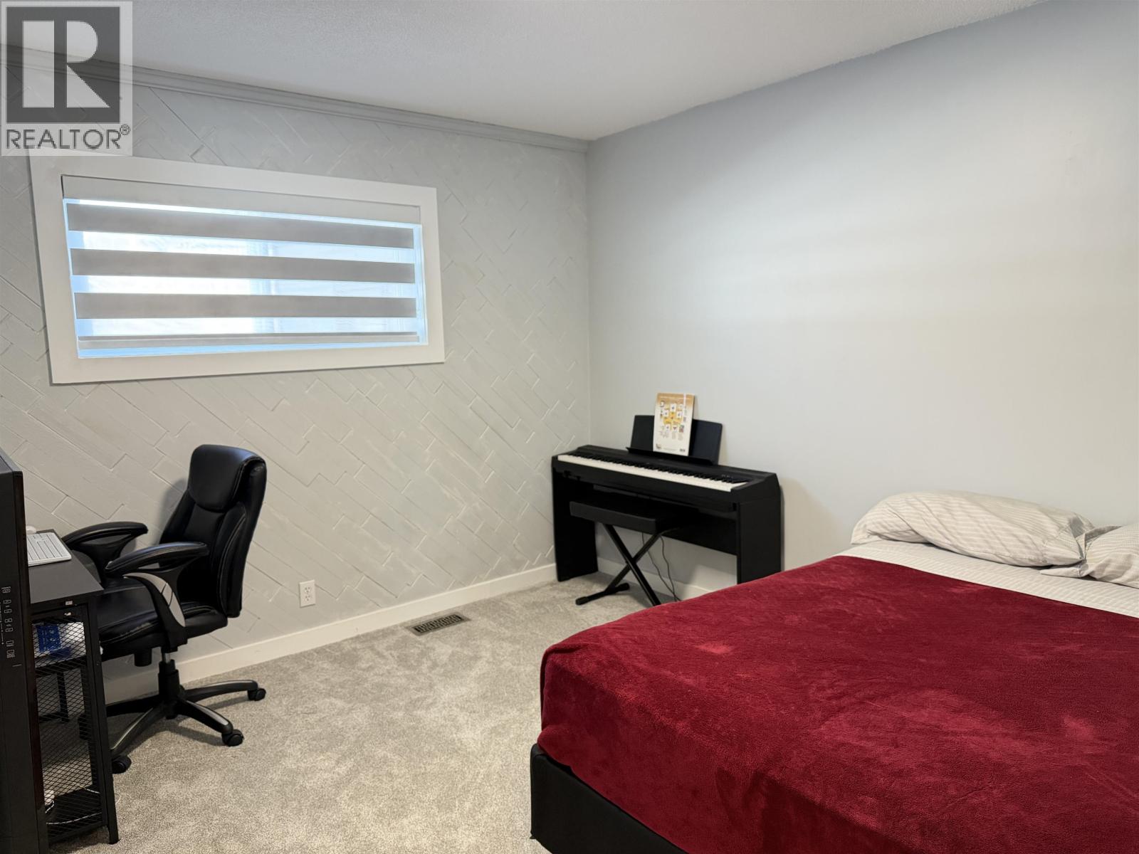 864 OLD LOOP ROAD, Vanderhoof