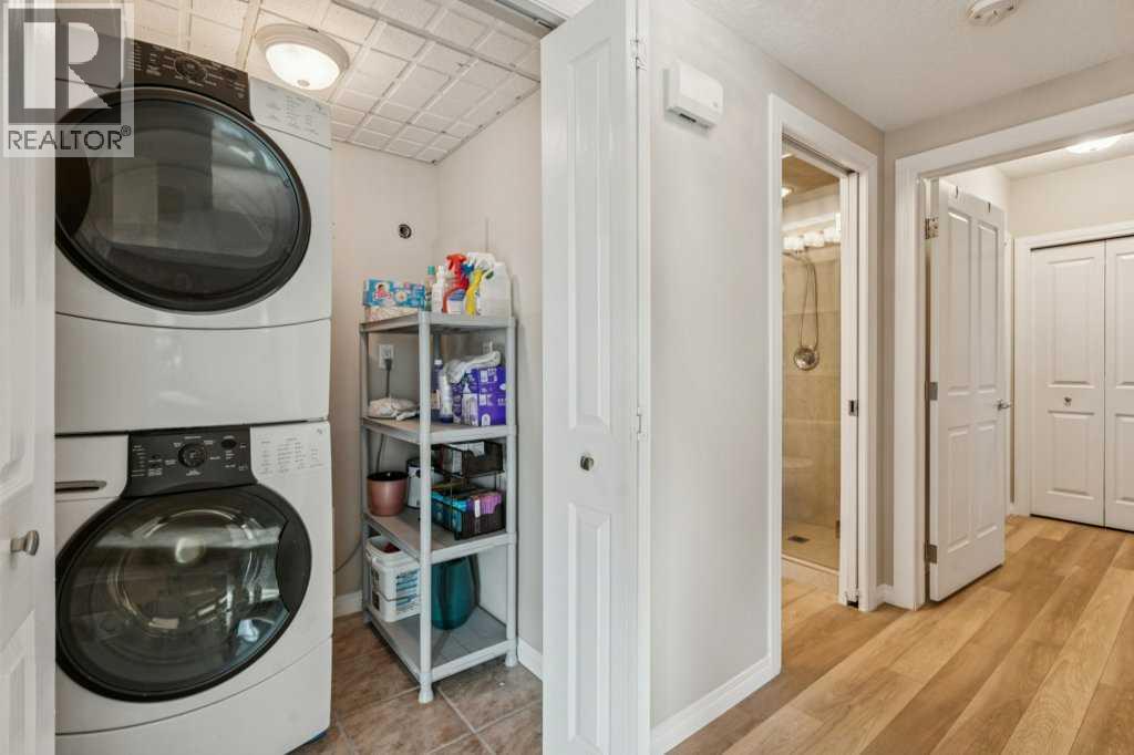 Single Family House for Sale in    Avenue SW Eau Claire Calgary 