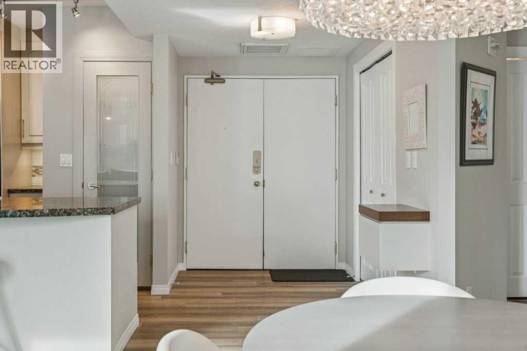 Single Family House for Sale in    Avenue SW Eau Claire Calgary 