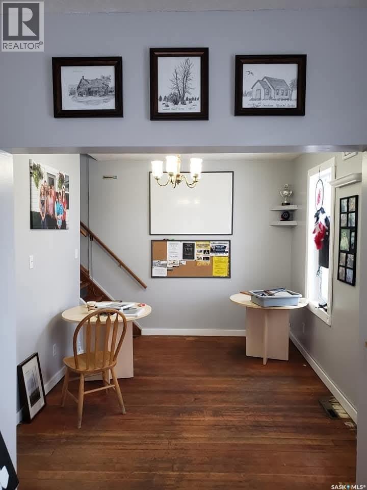 503 Main STREET — photo 9