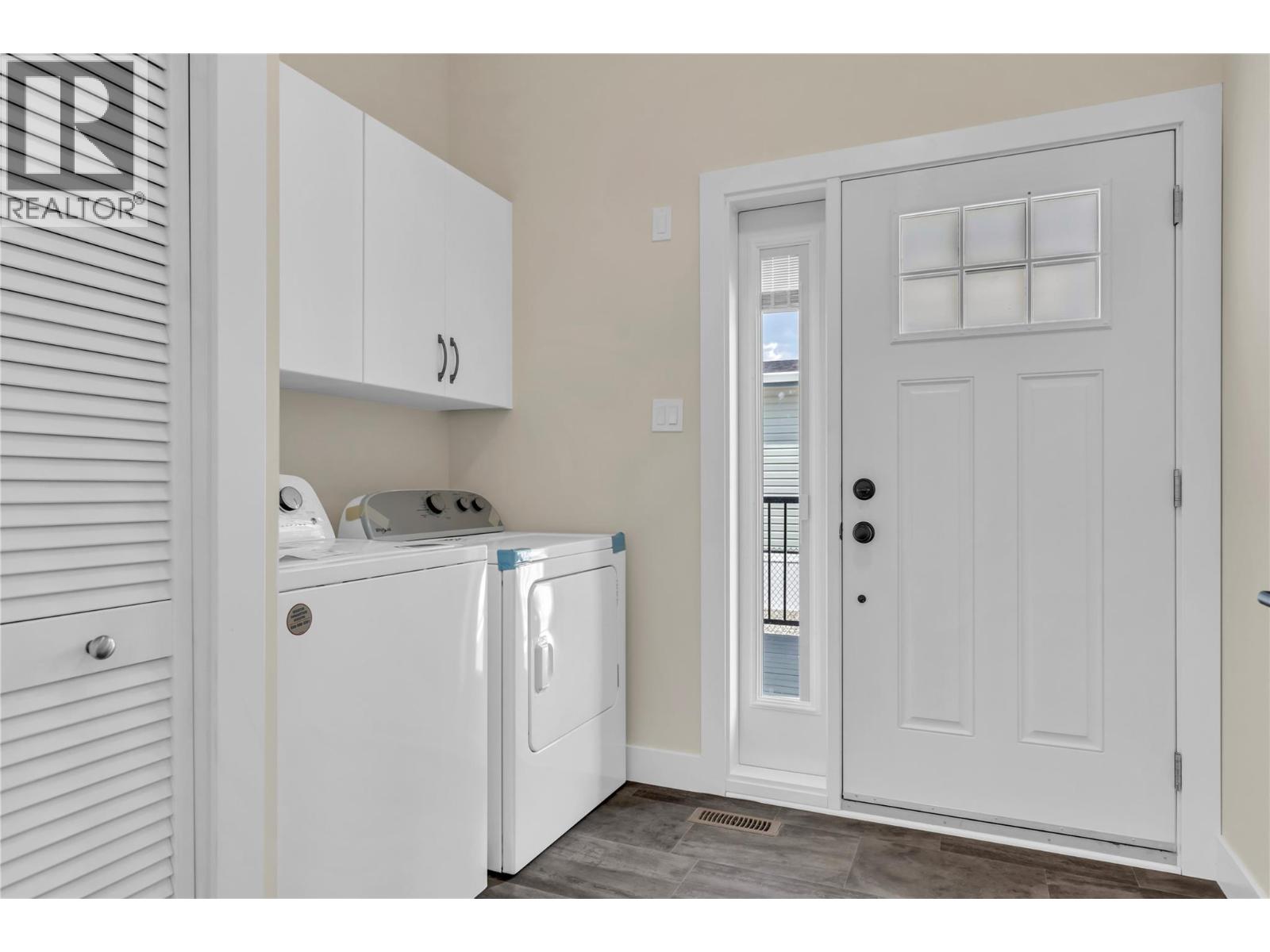 1118 Middle Bench Road Unit# 10, Keremeos