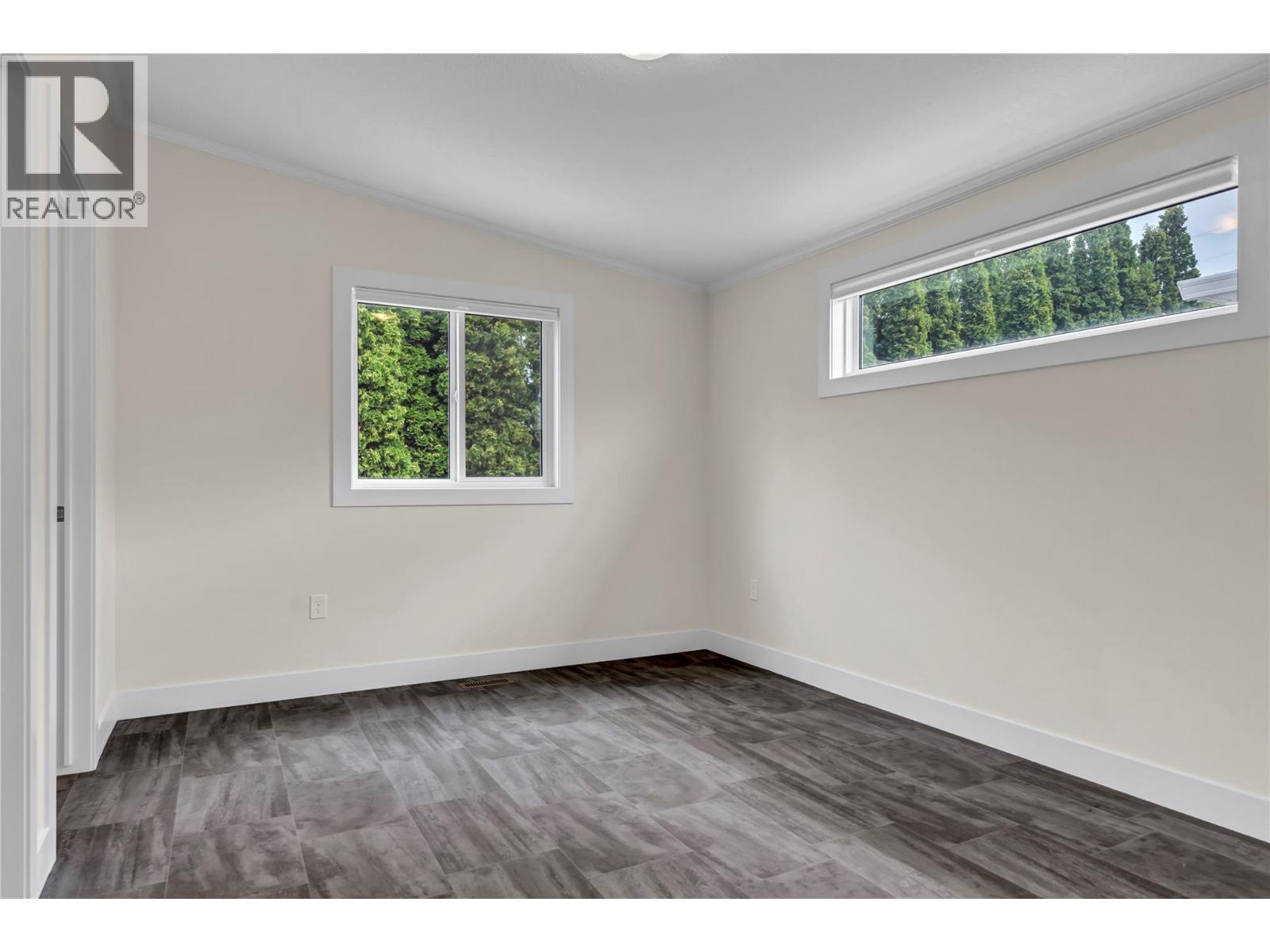 1118 Middle Bench Road Unit# 10, Keremeos