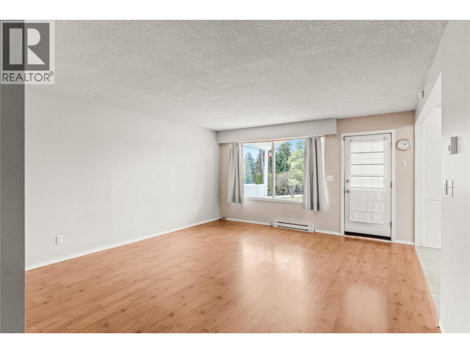 2805 Caen Road - 10