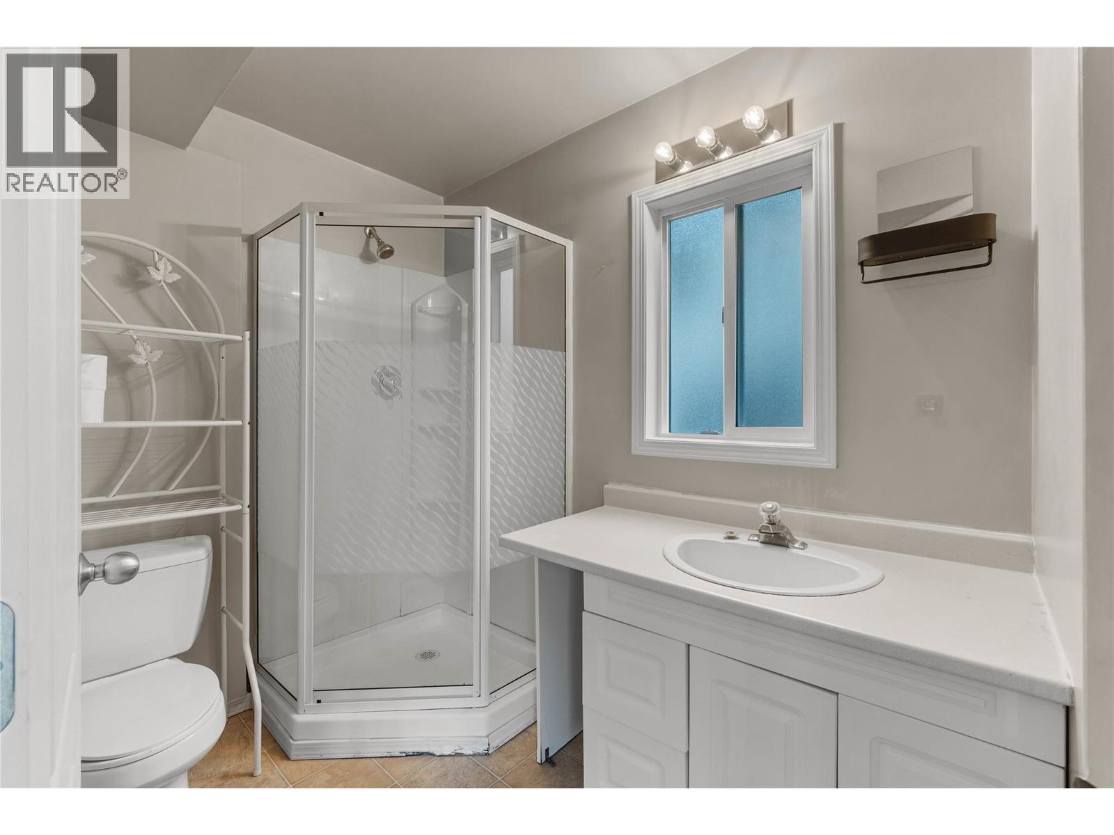 2805 Caen Road, Sorrento