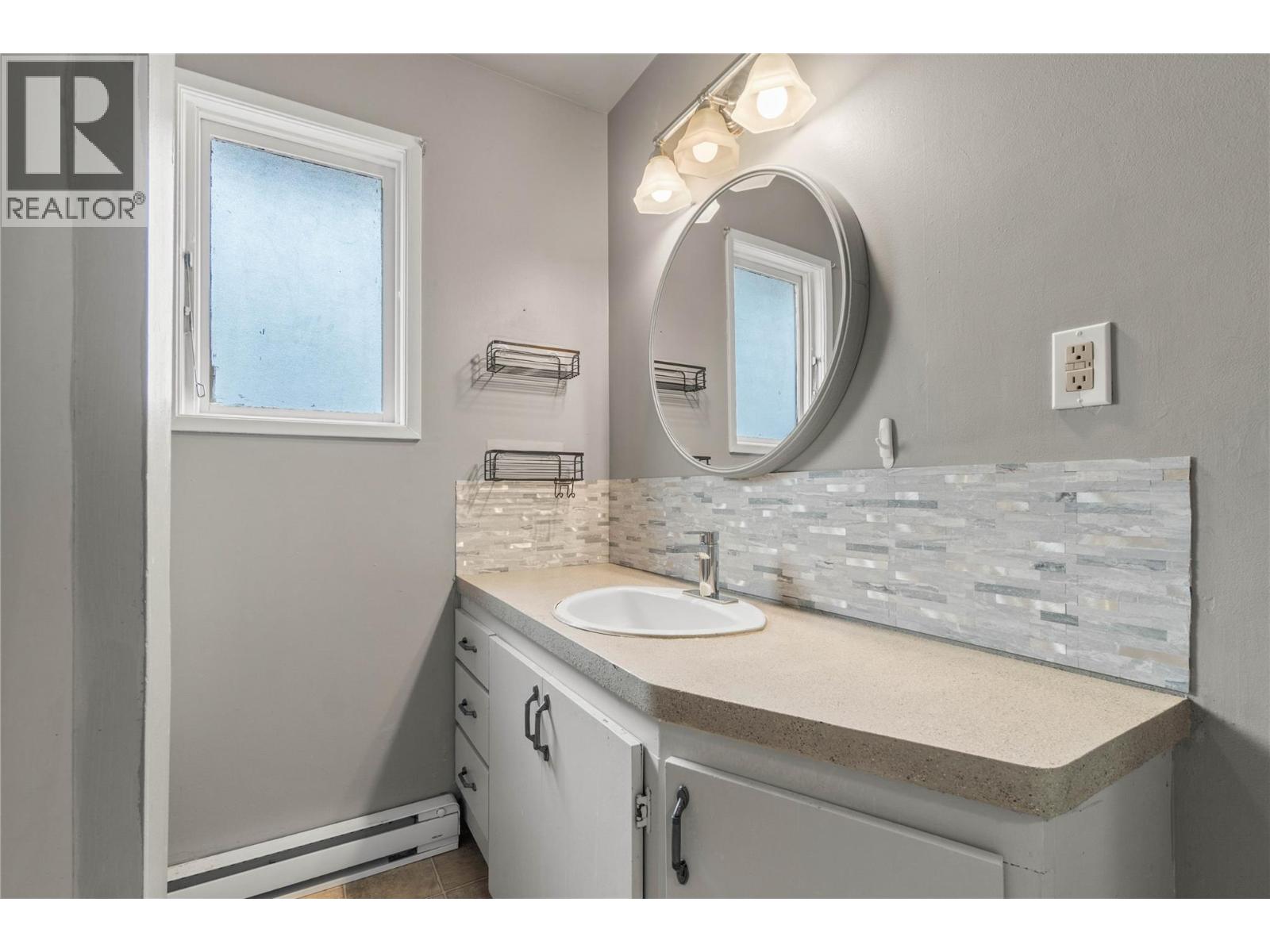 2805 Caen Road, Sorrento