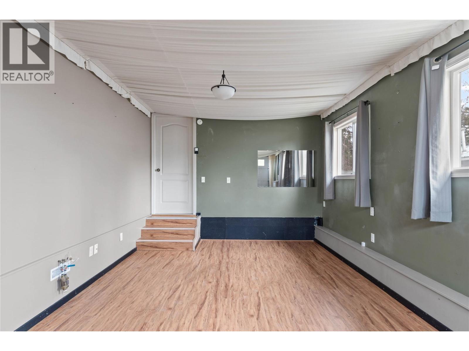 2805 Caen Road, Sorrento