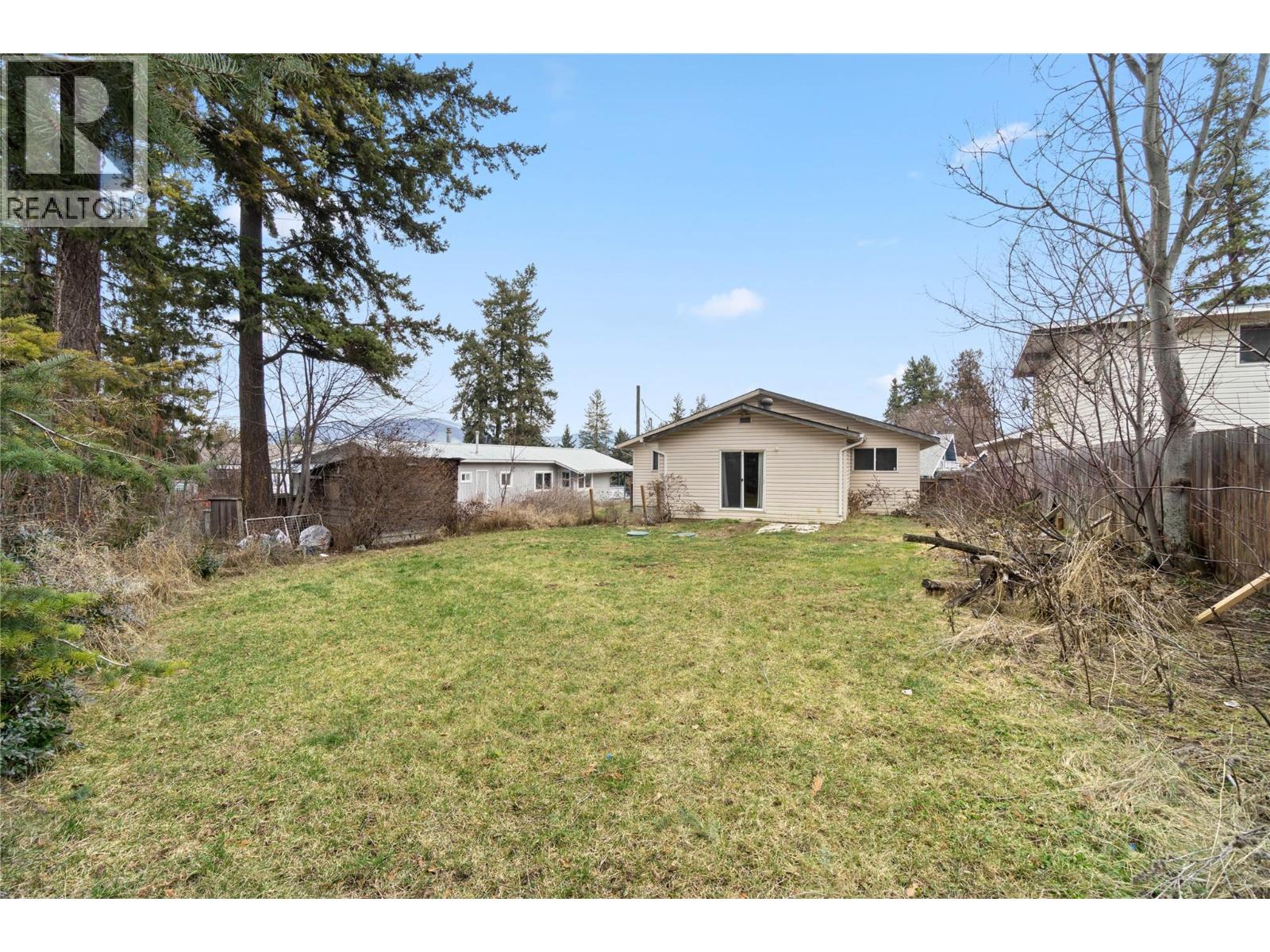 2805 Caen Road - 33