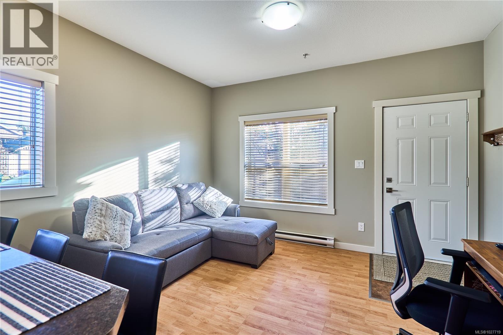 104 582 Rosehill St, Nanaimo