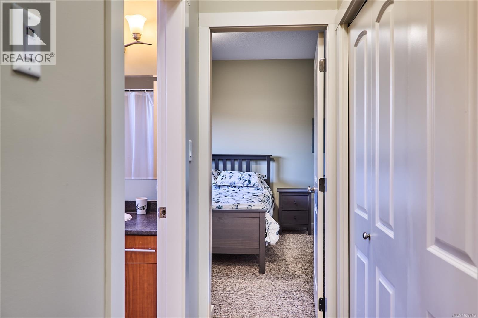 104 582 Rosehill St, Nanaimo