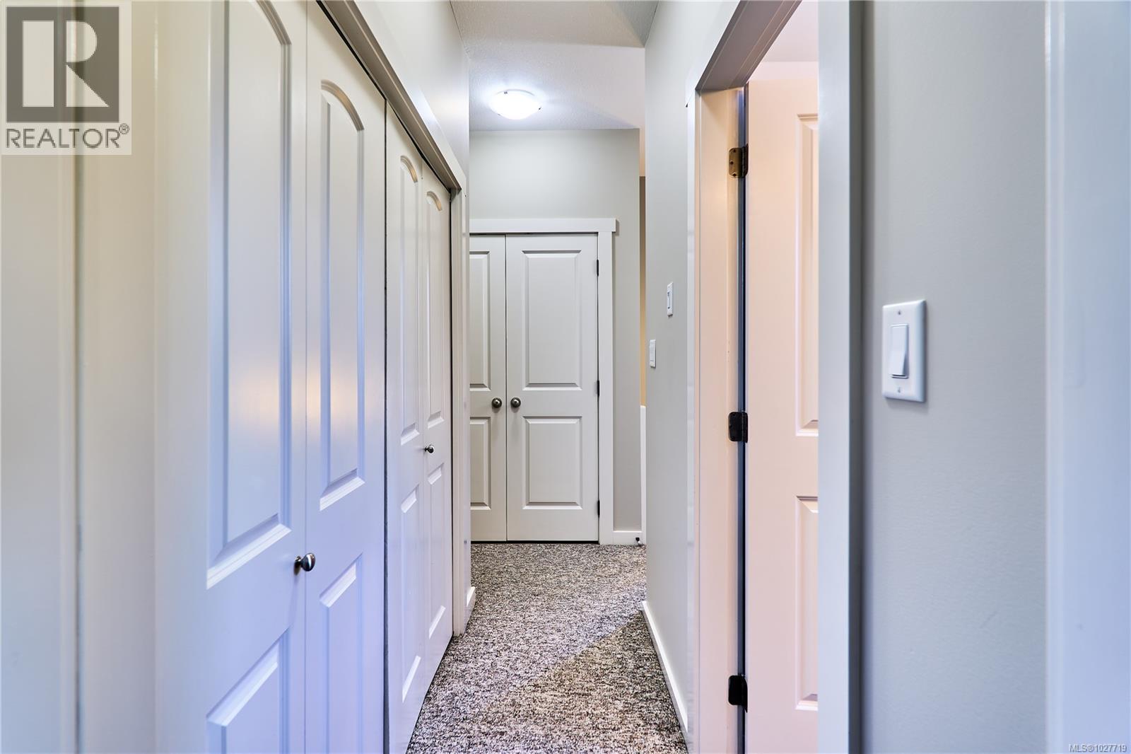 #104 582 Rosehill St - 27