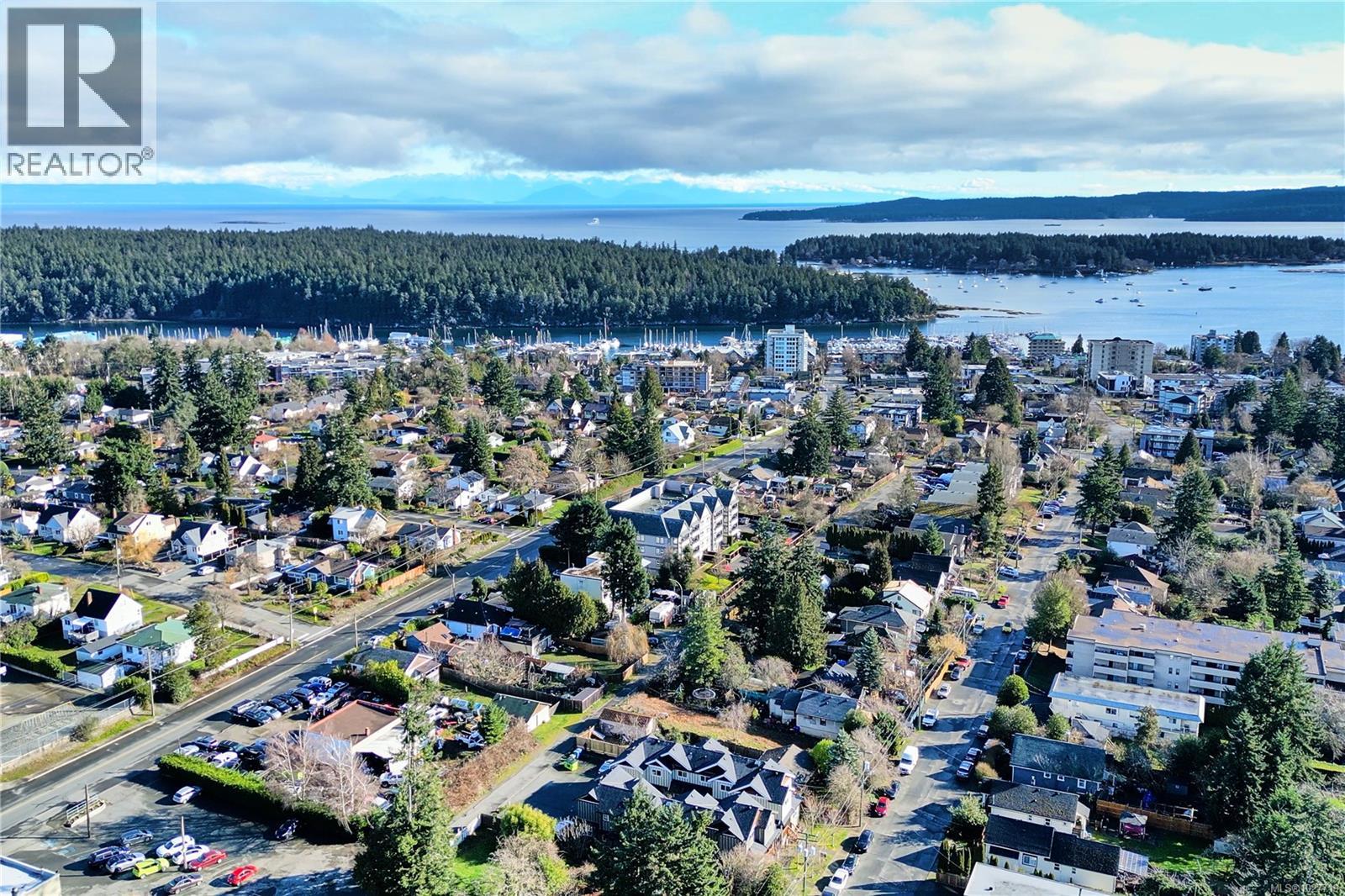 104 582 Rosehill St, Nanaimo