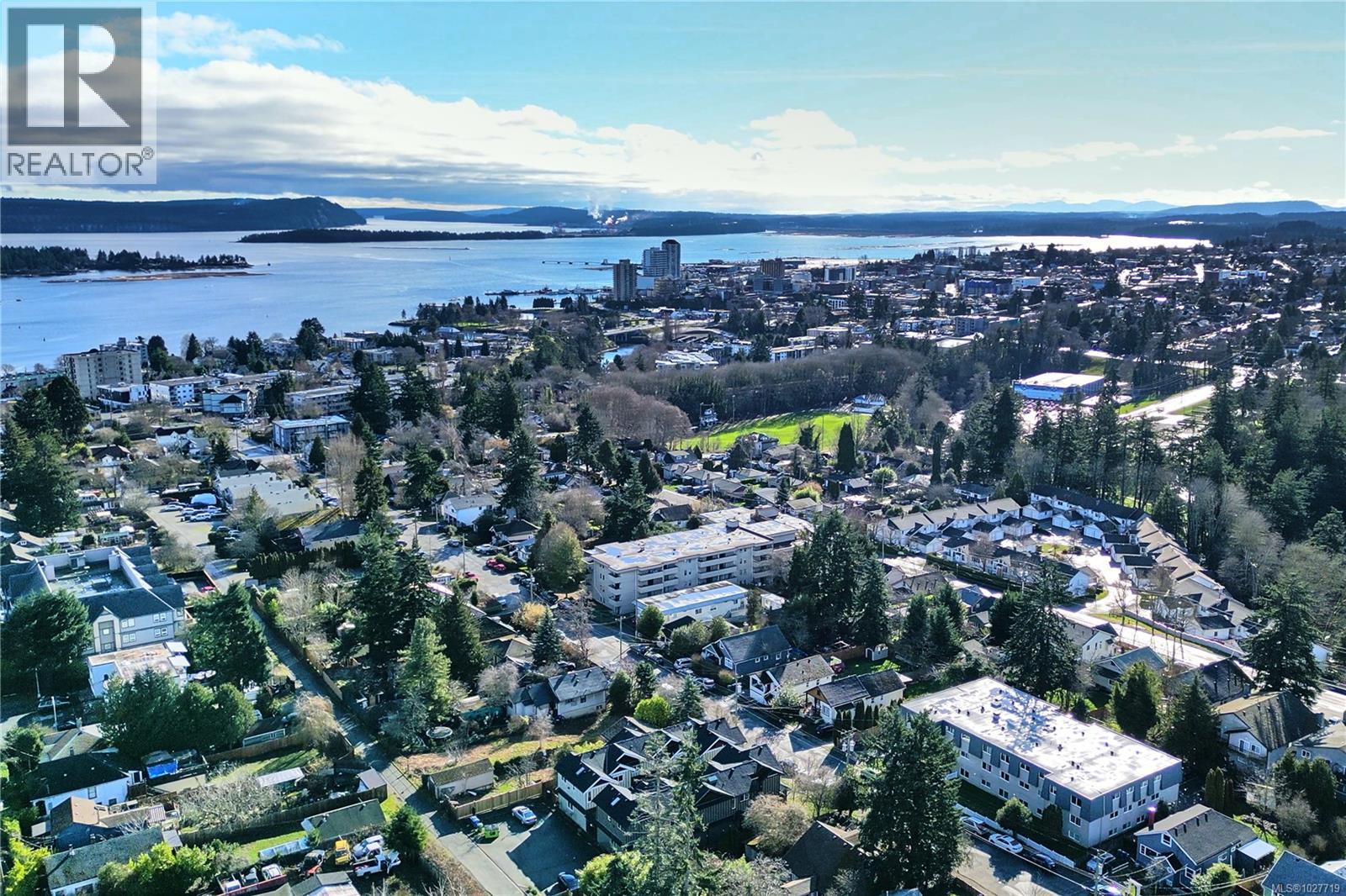 104 582 Rosehill St, Nanaimo