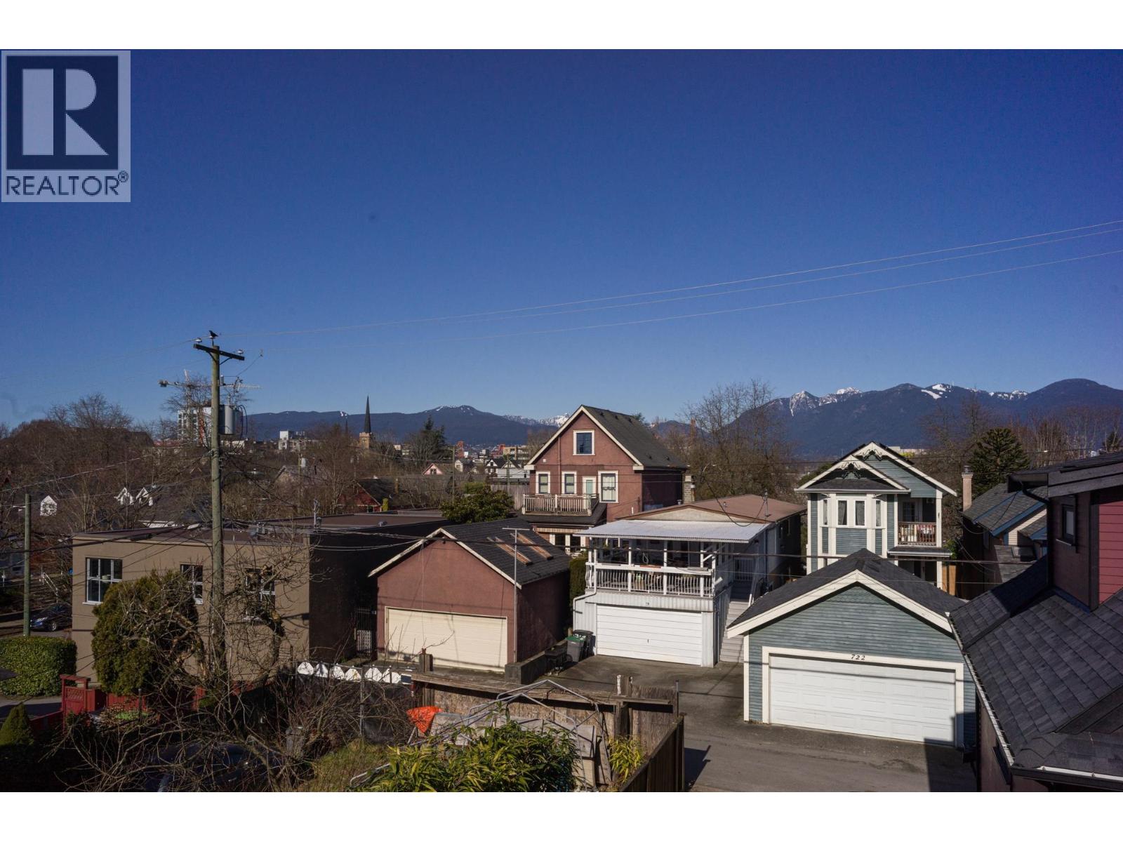 723 UNION STREET, Vancouver