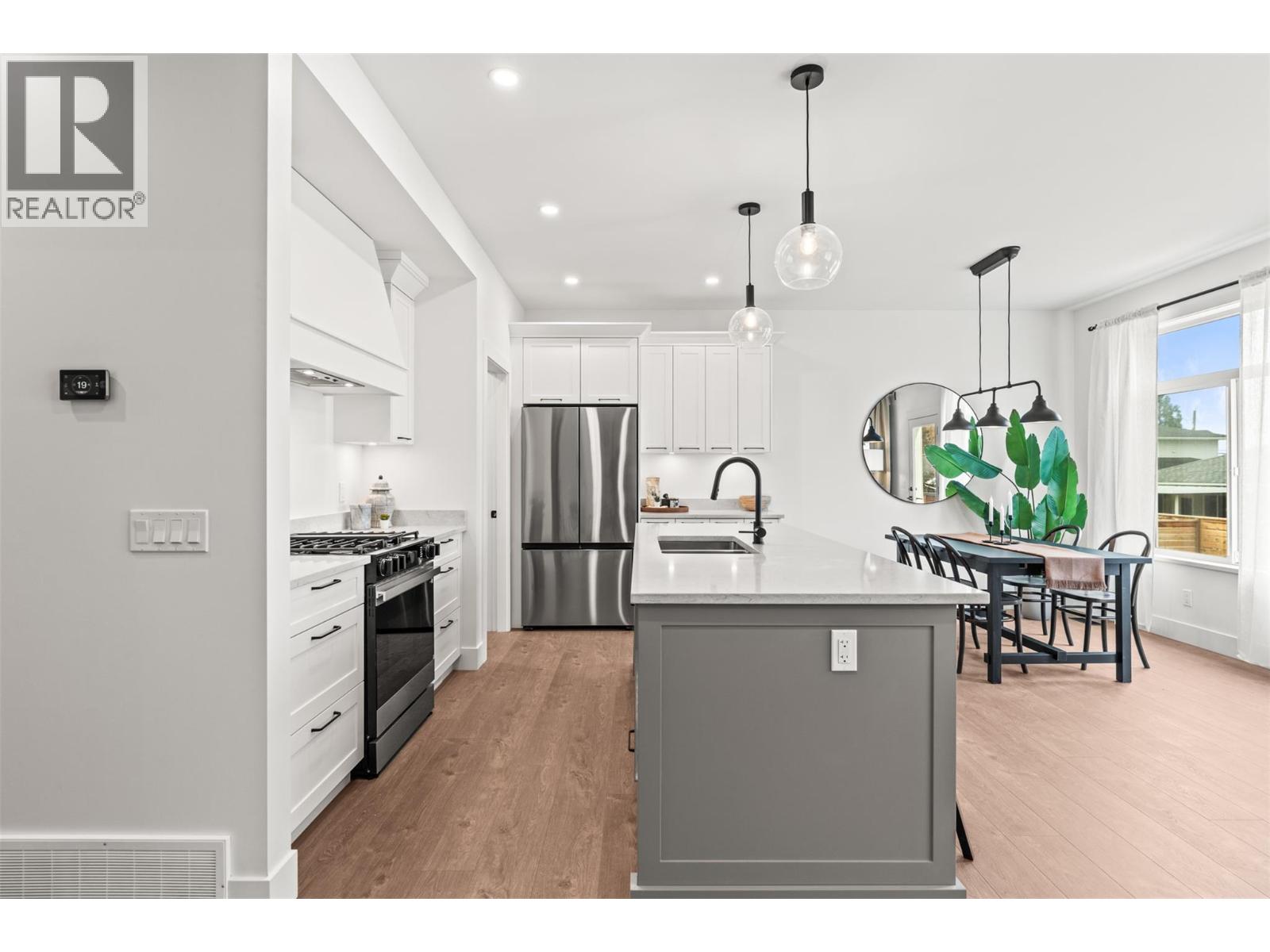 2455 Bradley Drive Unit# 102 Lot# 4, Armstrong