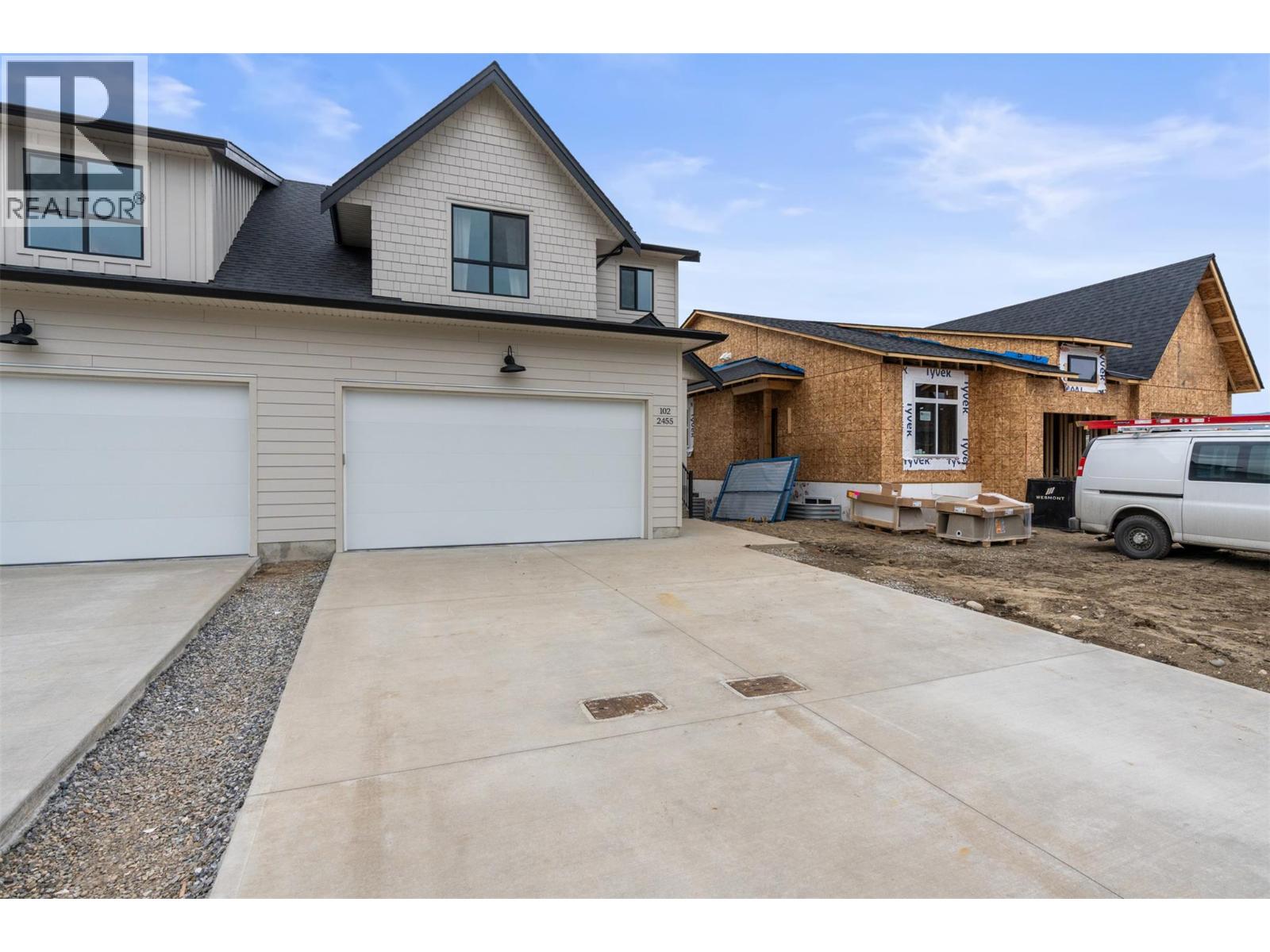 2455 Bradley Drive Unit# 102 Lot# 4, Armstrong