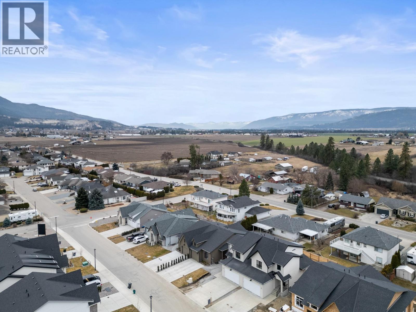 2455 Bradley Drive Unit# 102 Lot# 4, Armstrong