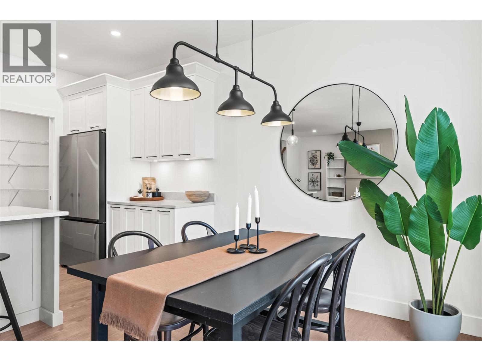 2455 Bradley Drive Unit# 102 Lot# 4, Armstrong