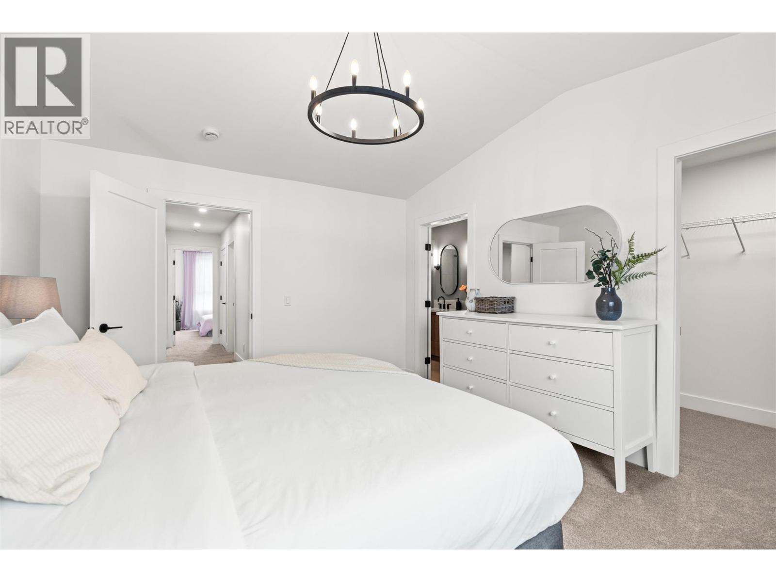 2455 Bradley Drive Unit# 102 Lot# 4, Armstrong