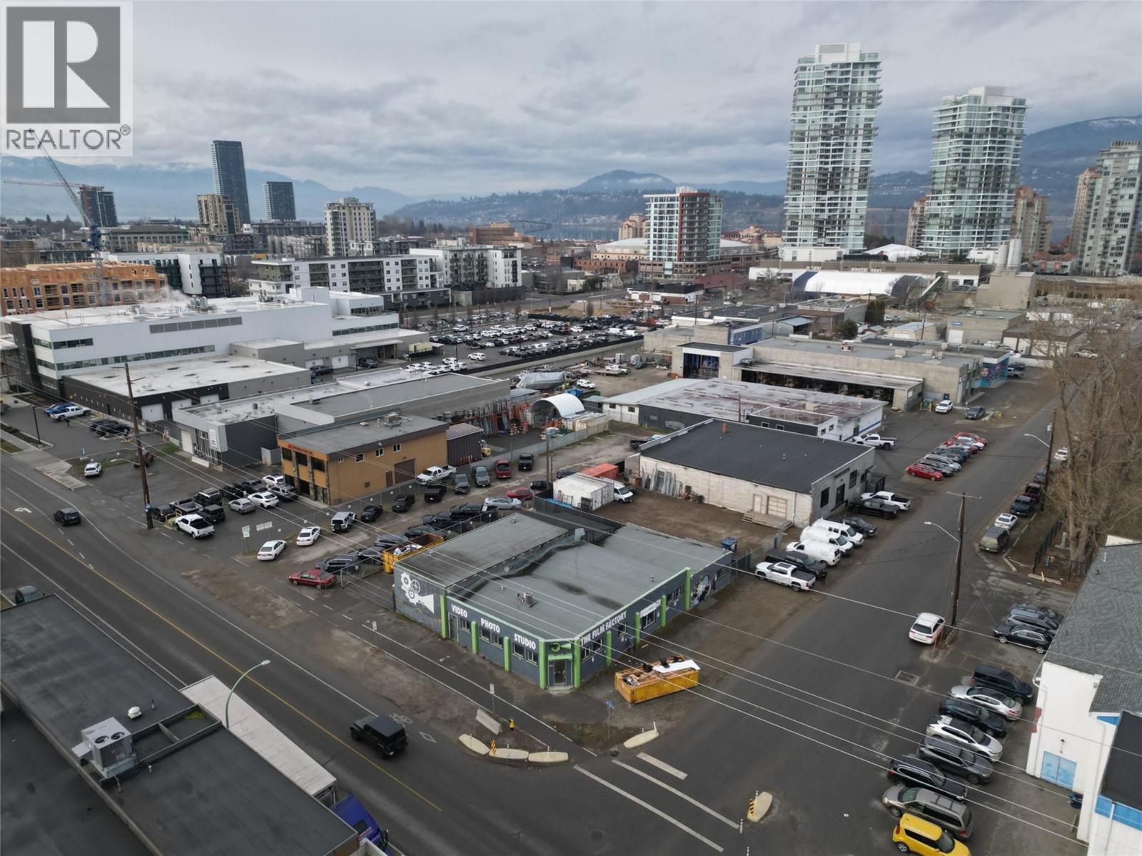 B 1126 Richter Street, Kelowna