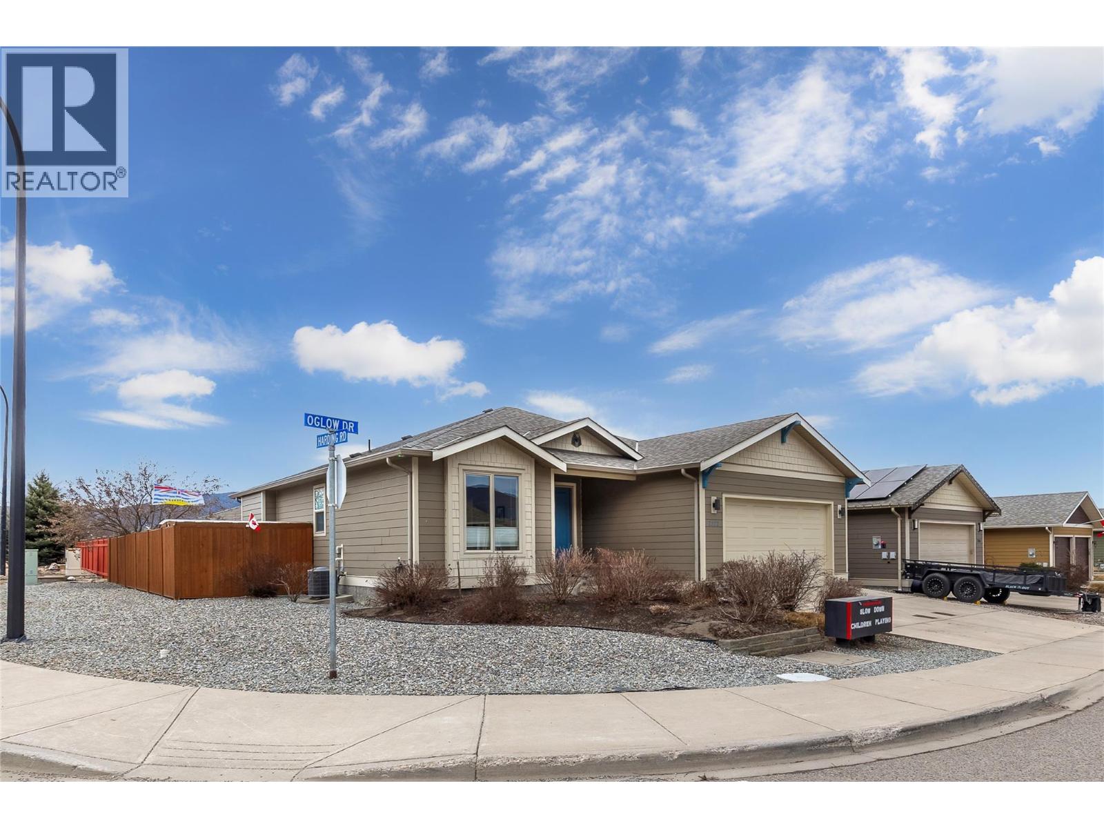 2372 Oglow Drive, Armstrong