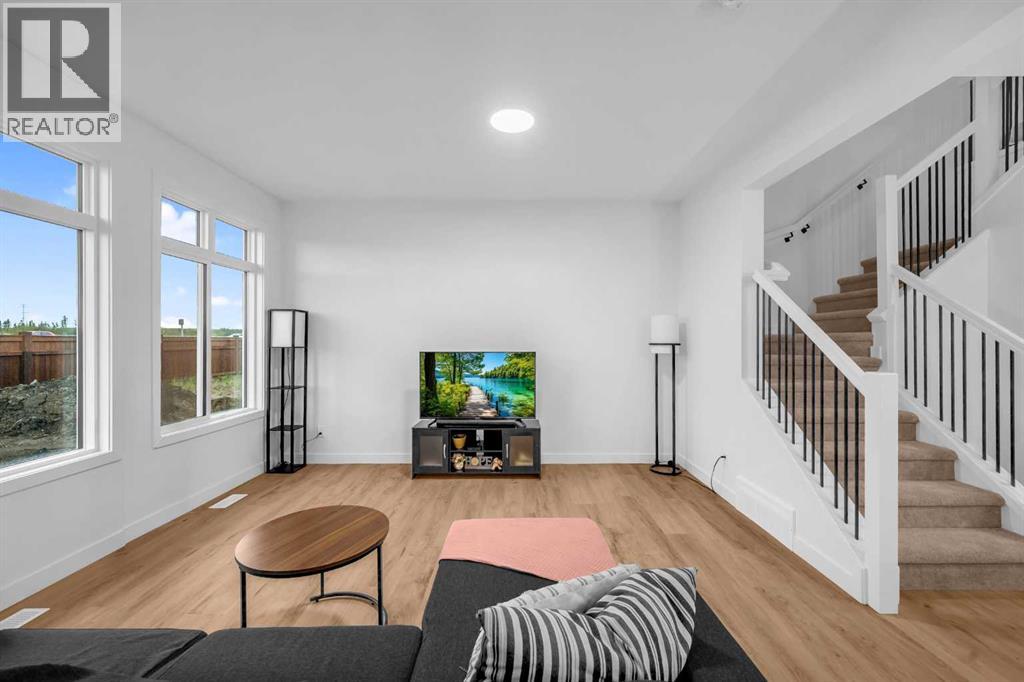 Single Family House for Sale in  Sora Terrace SE Hotchkiss Calgary 