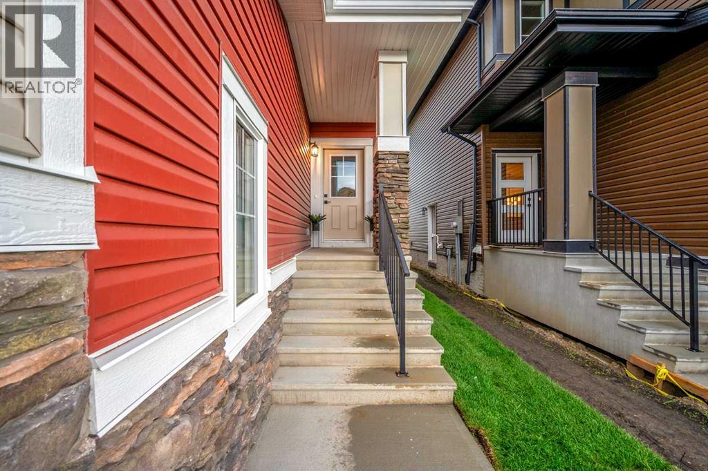 Single Family House for Sale in  Sora Terrace SE Hotchkiss Calgary 