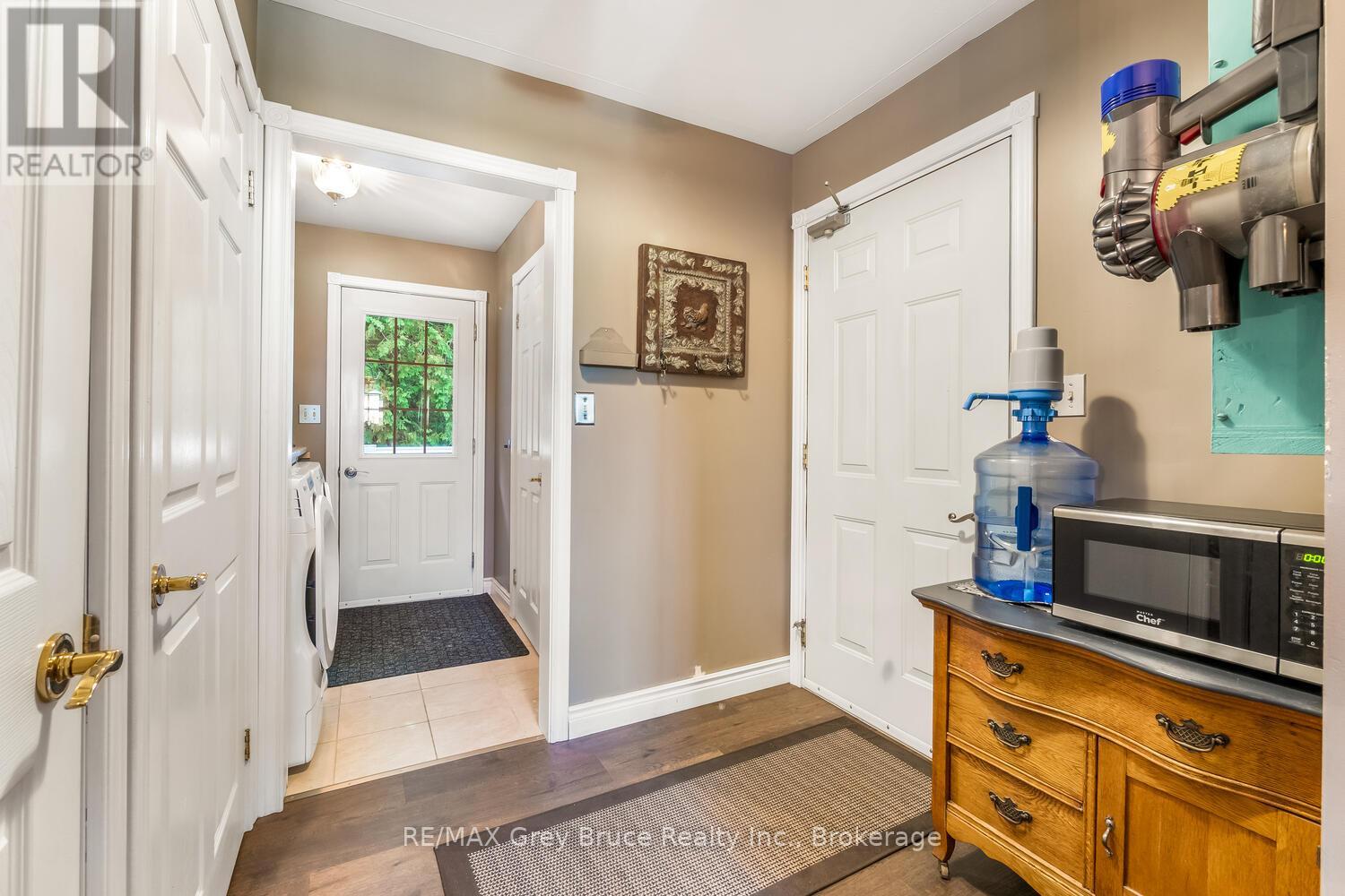 501204 GREY ROAD 1 - 22