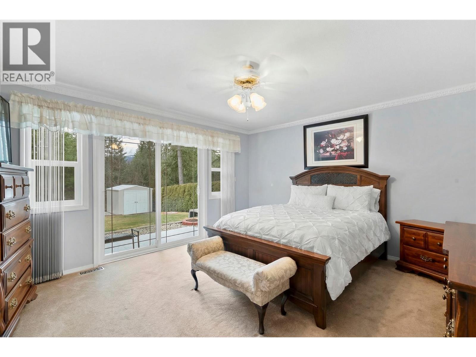 2604 Fairview Place, Blind Bay