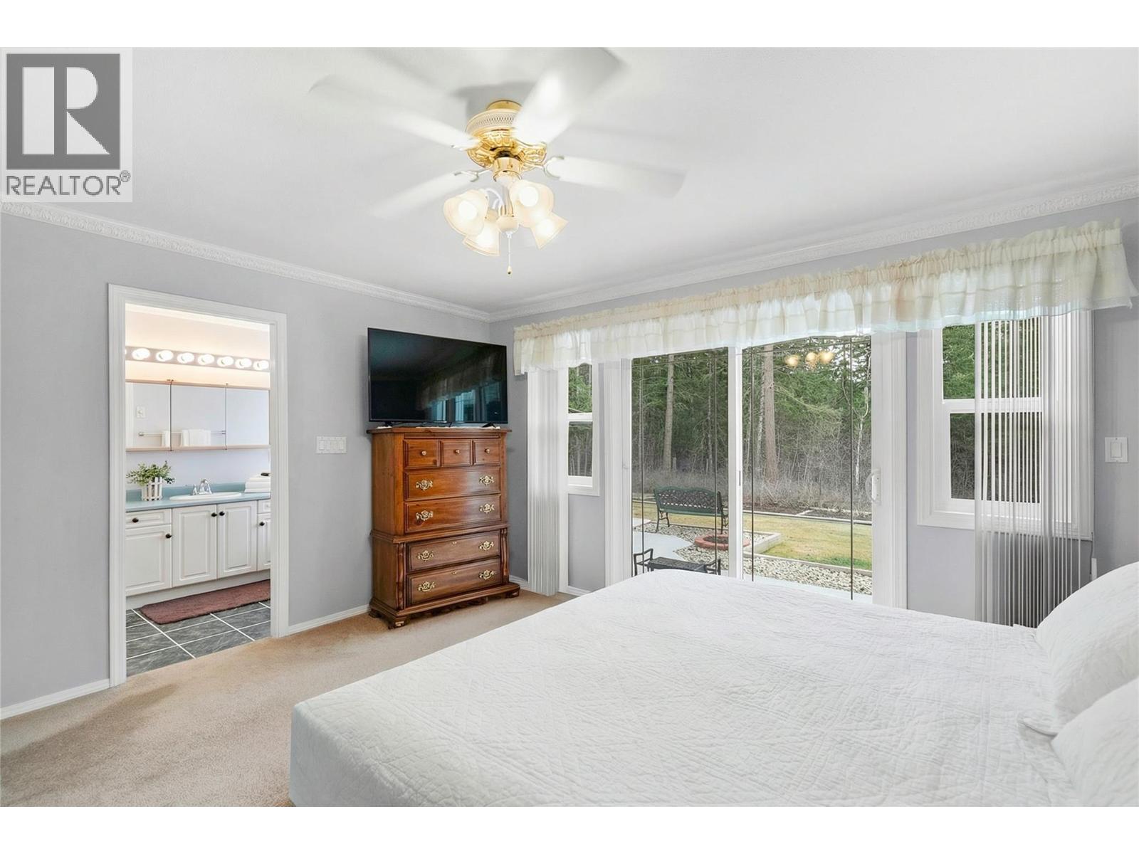 2604 Fairview Place, Blind Bay