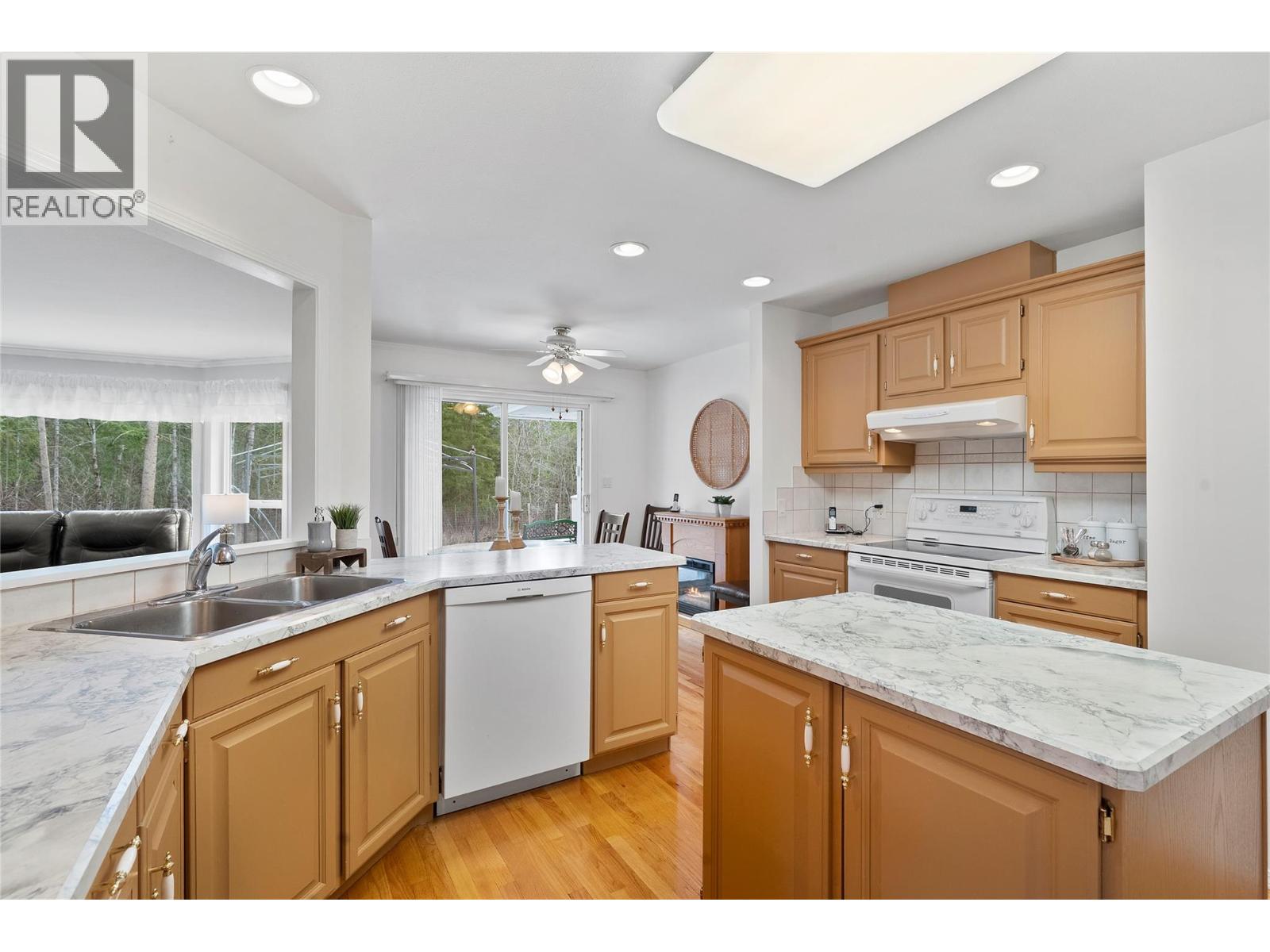 2604 Fairview Place, Blind Bay