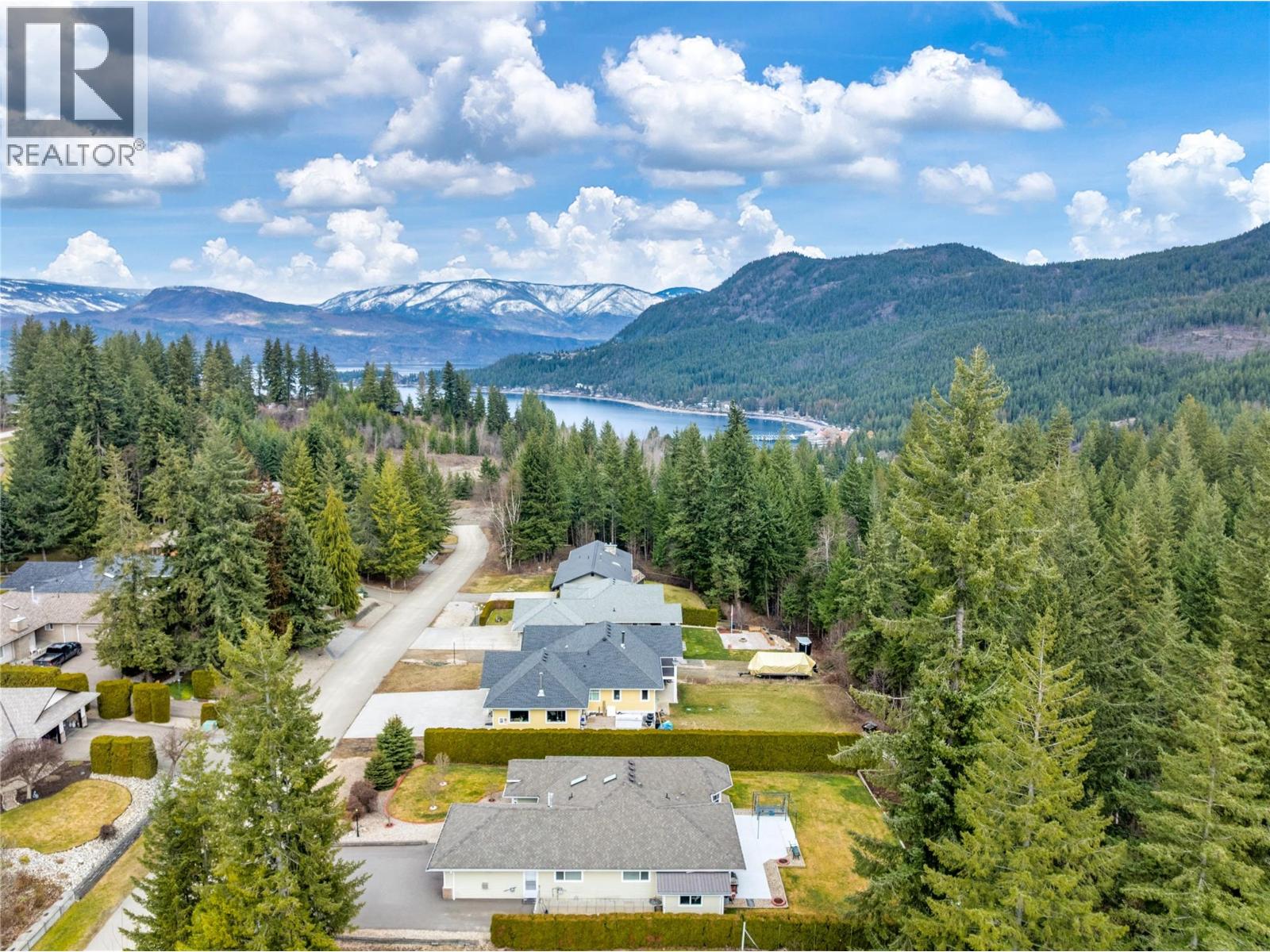 2604 Fairview Place, Blind Bay