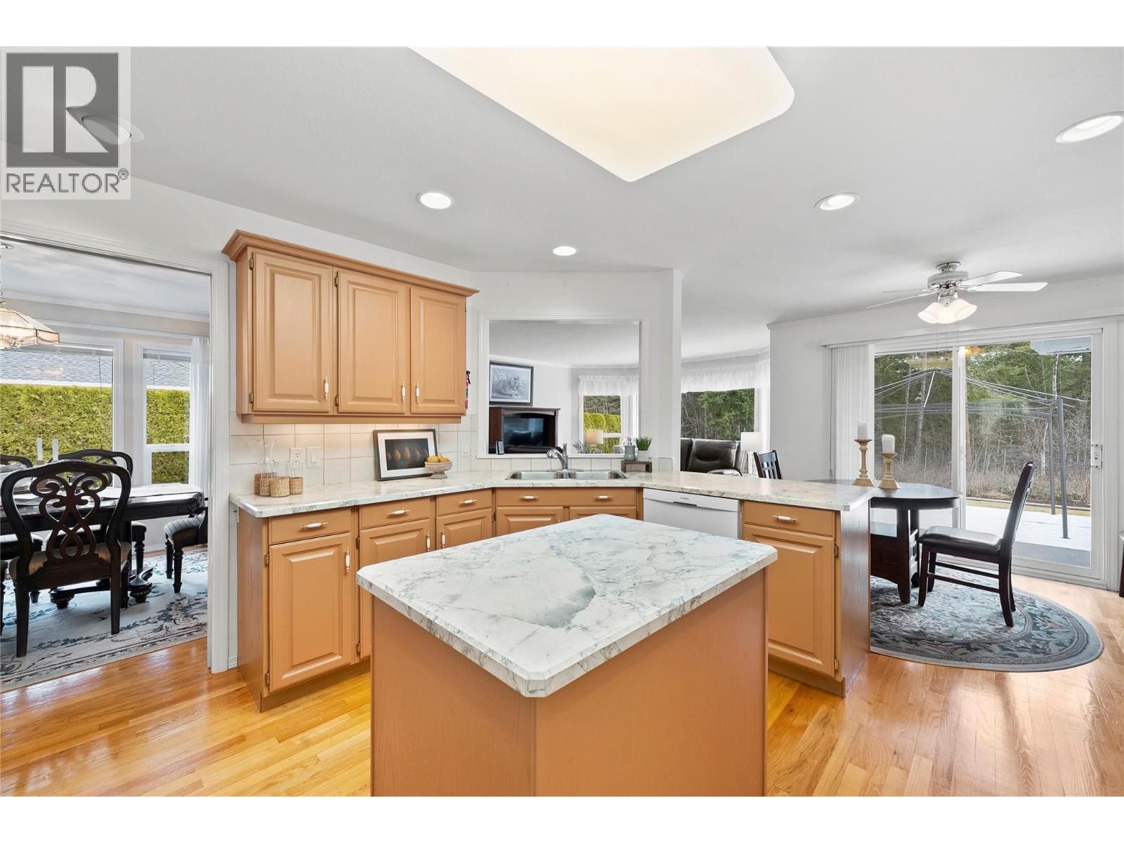 2604 Fairview Place, Blind Bay