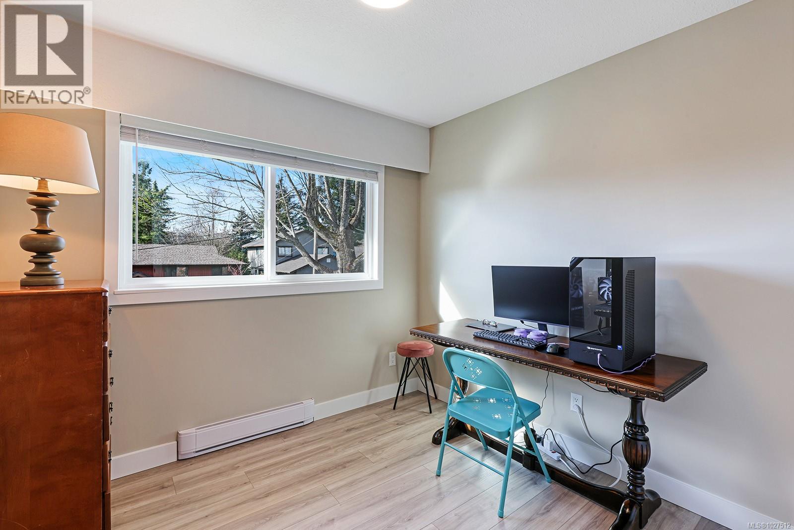 512 Brooklyn Pl, Comox