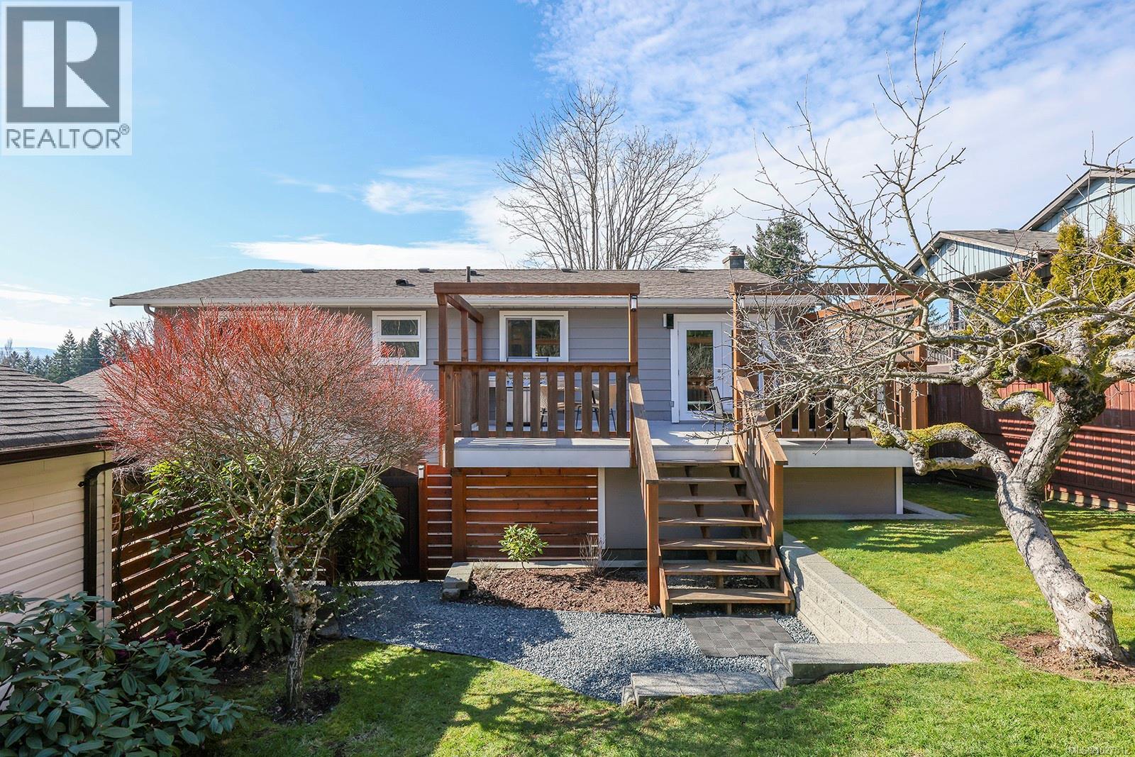 512 Brooklyn Pl, Comox