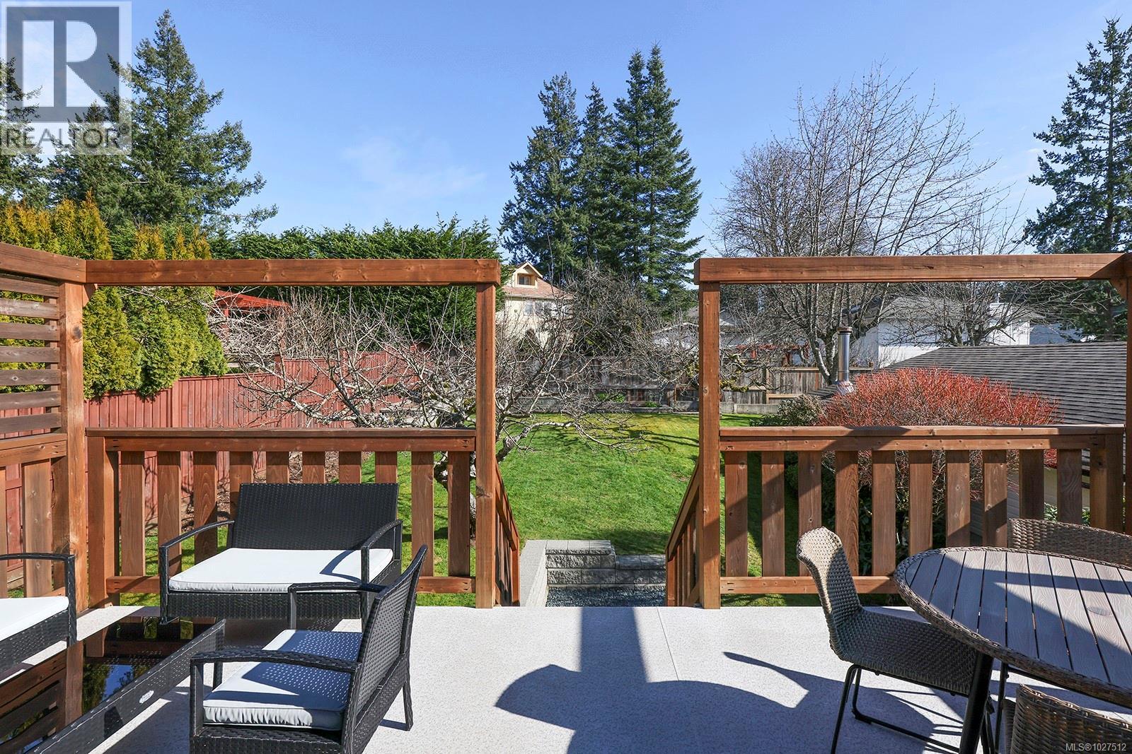 512 Brooklyn Pl, Comox