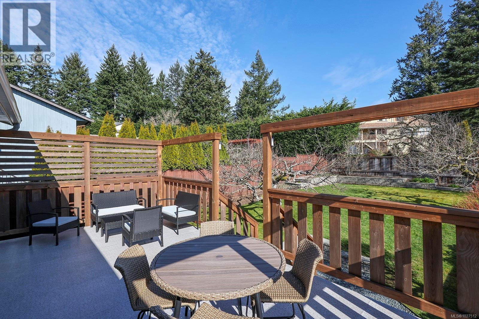 512 Brooklyn Pl, Comox