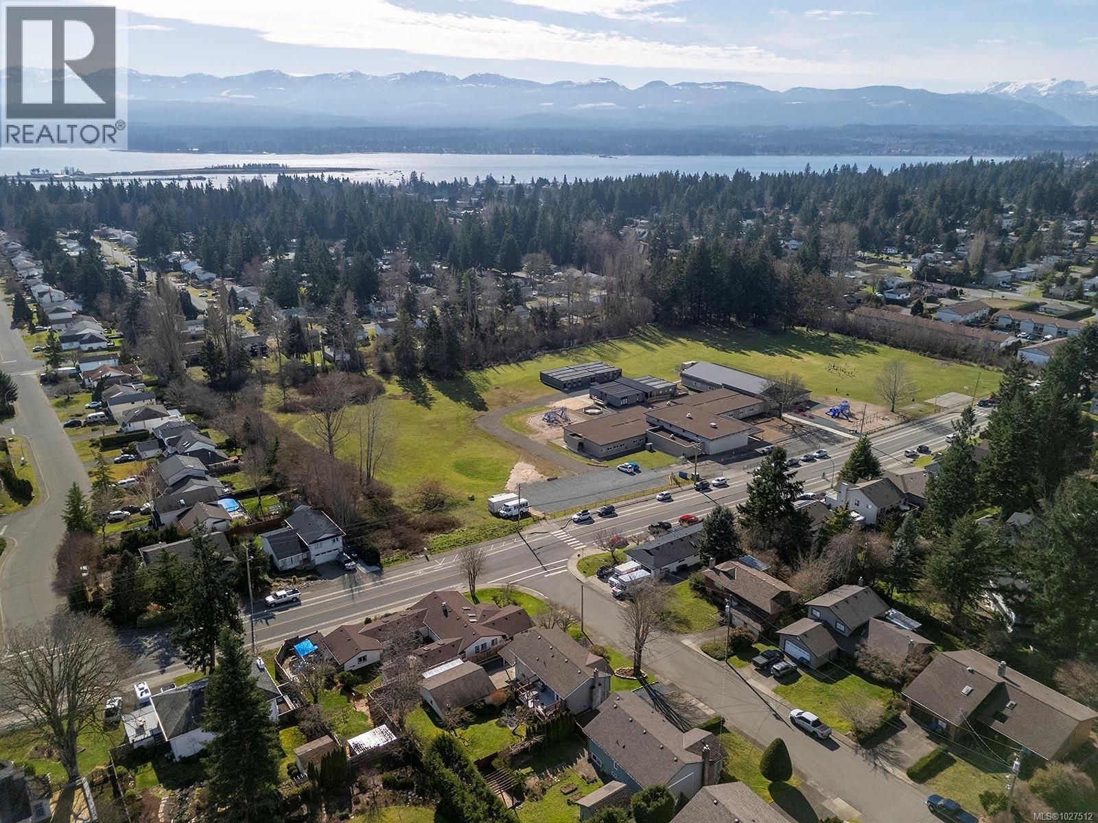 512 Brooklyn Pl, Comox