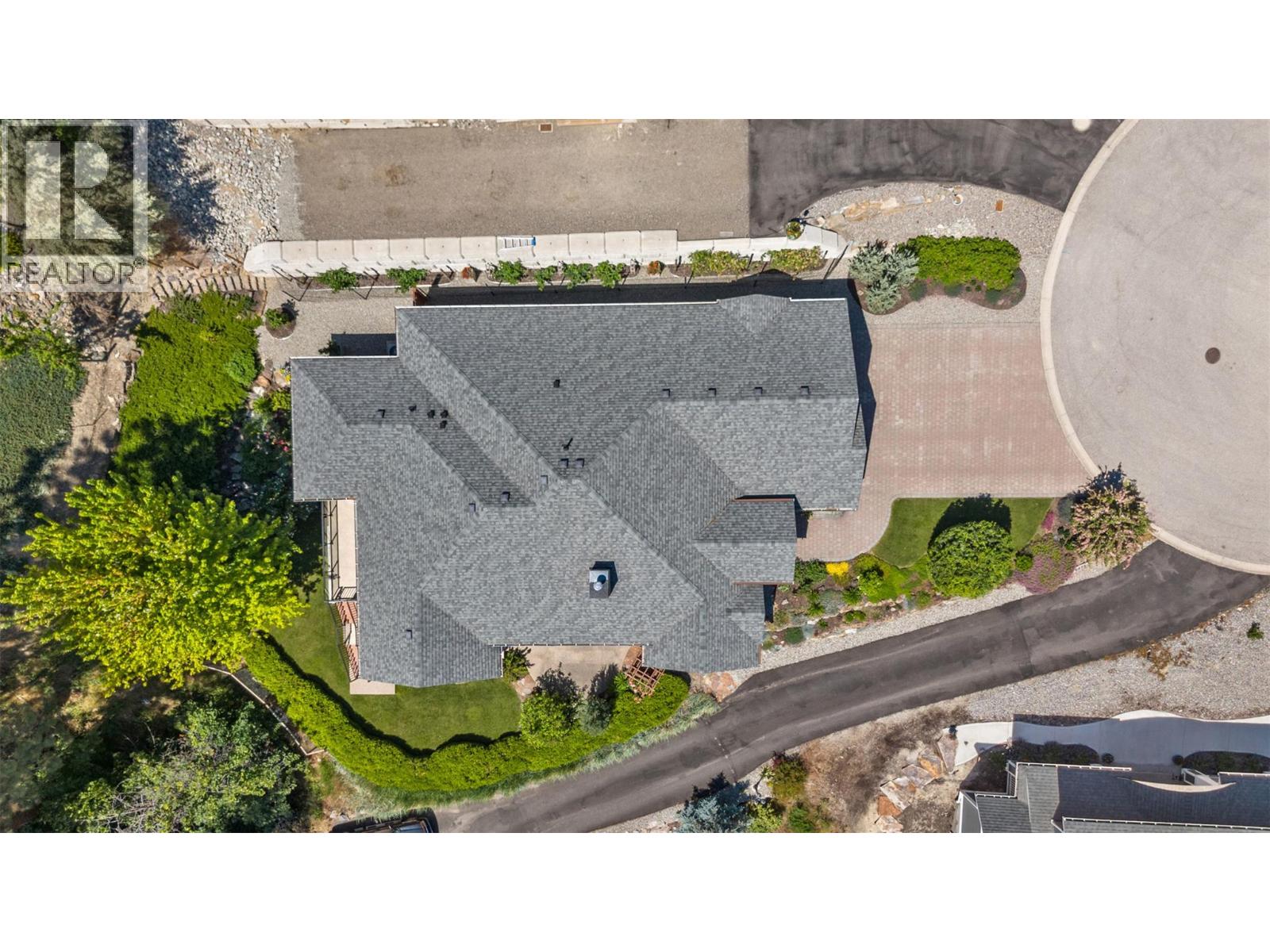  6482 Renfrew Court, Peachland