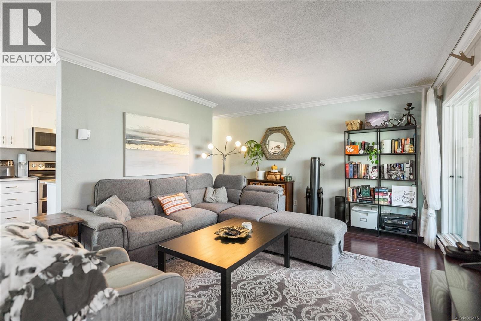 213 909 Pembroke Street, Victoria