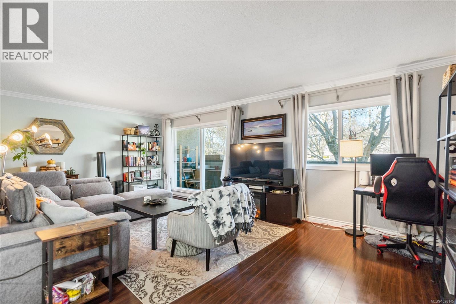 213 909 Pembroke Street, Victoria