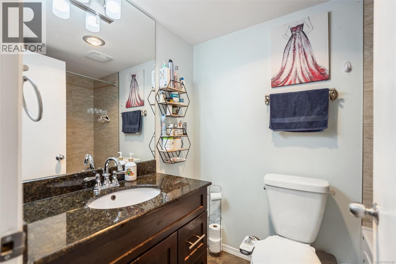 213 909 Pembroke Street, Victoria