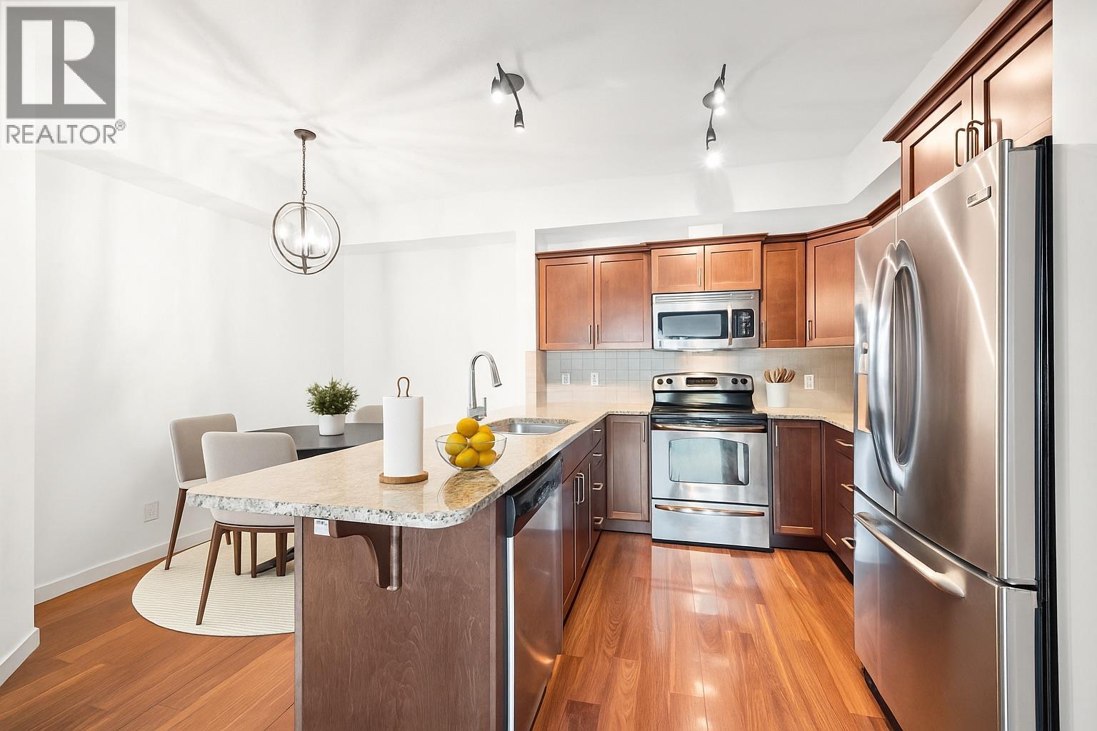 202 2142 Vasile Road, Kelowna